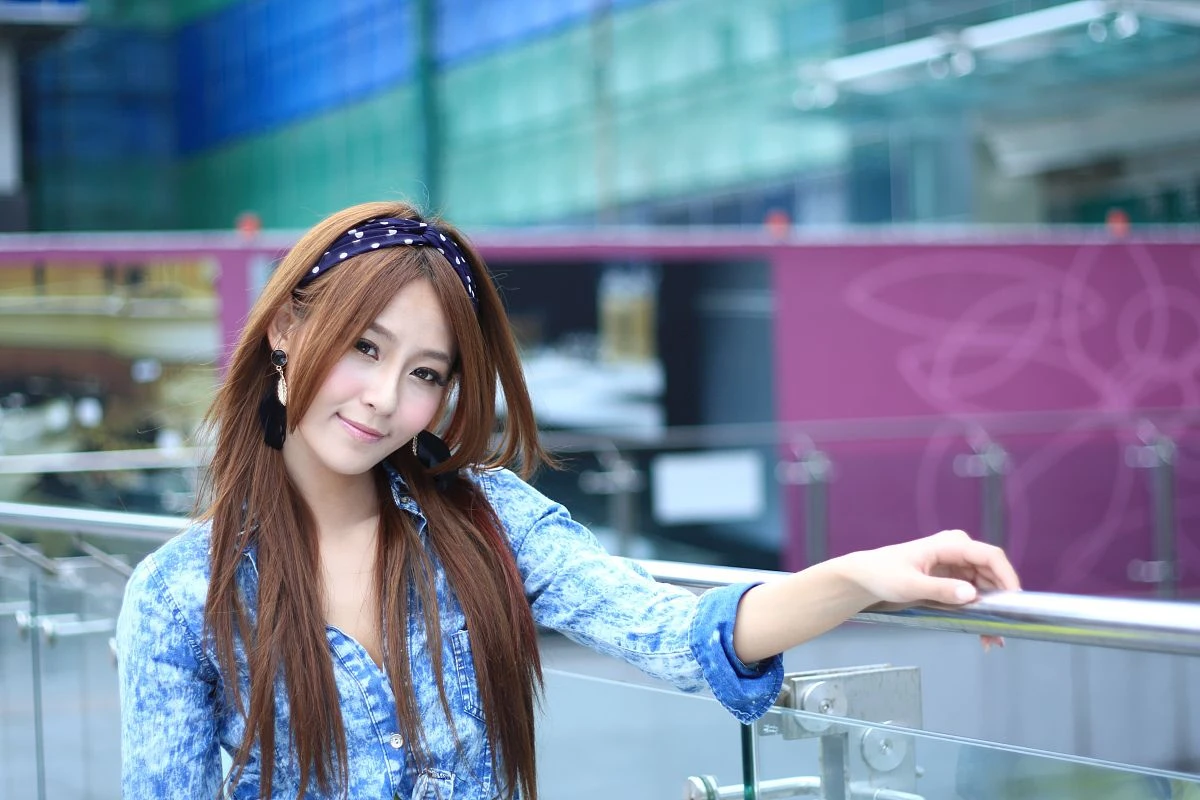 Winnie小雪/庄咏惠《捷运南港站.南港火车站外拍》插图2