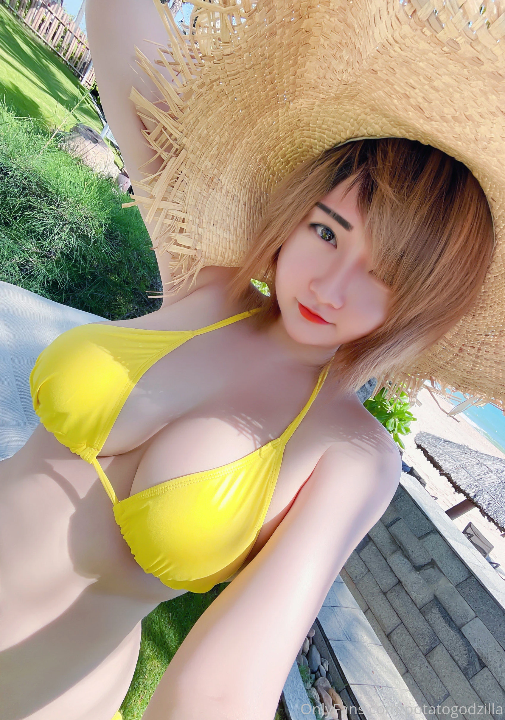 Coser小姐姐Potato Godzilla – Yellow Bikini插图4