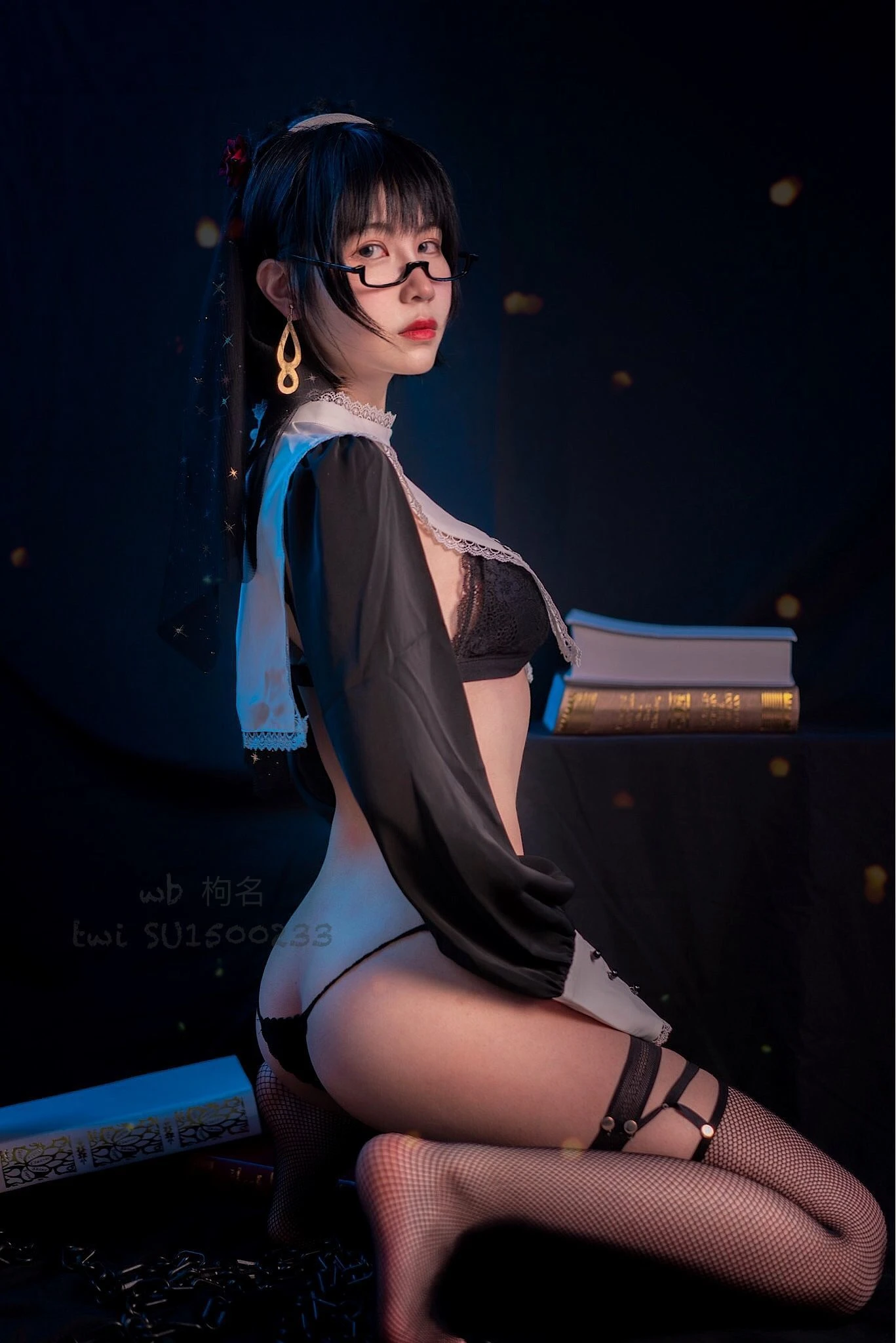 COSER美女逐月su 修女插图5