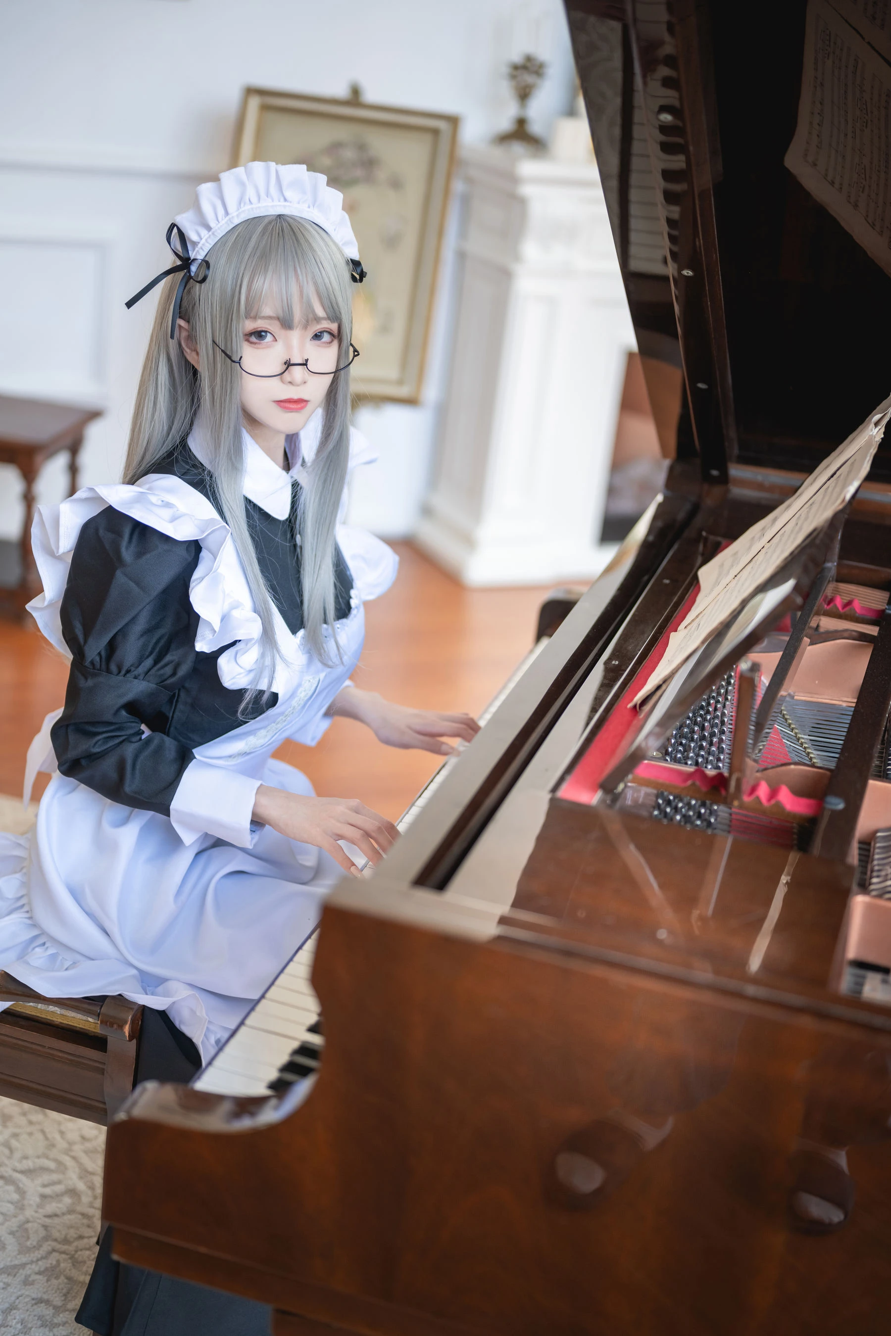 长腿Coser青青子Js – 职业恋爱插图1