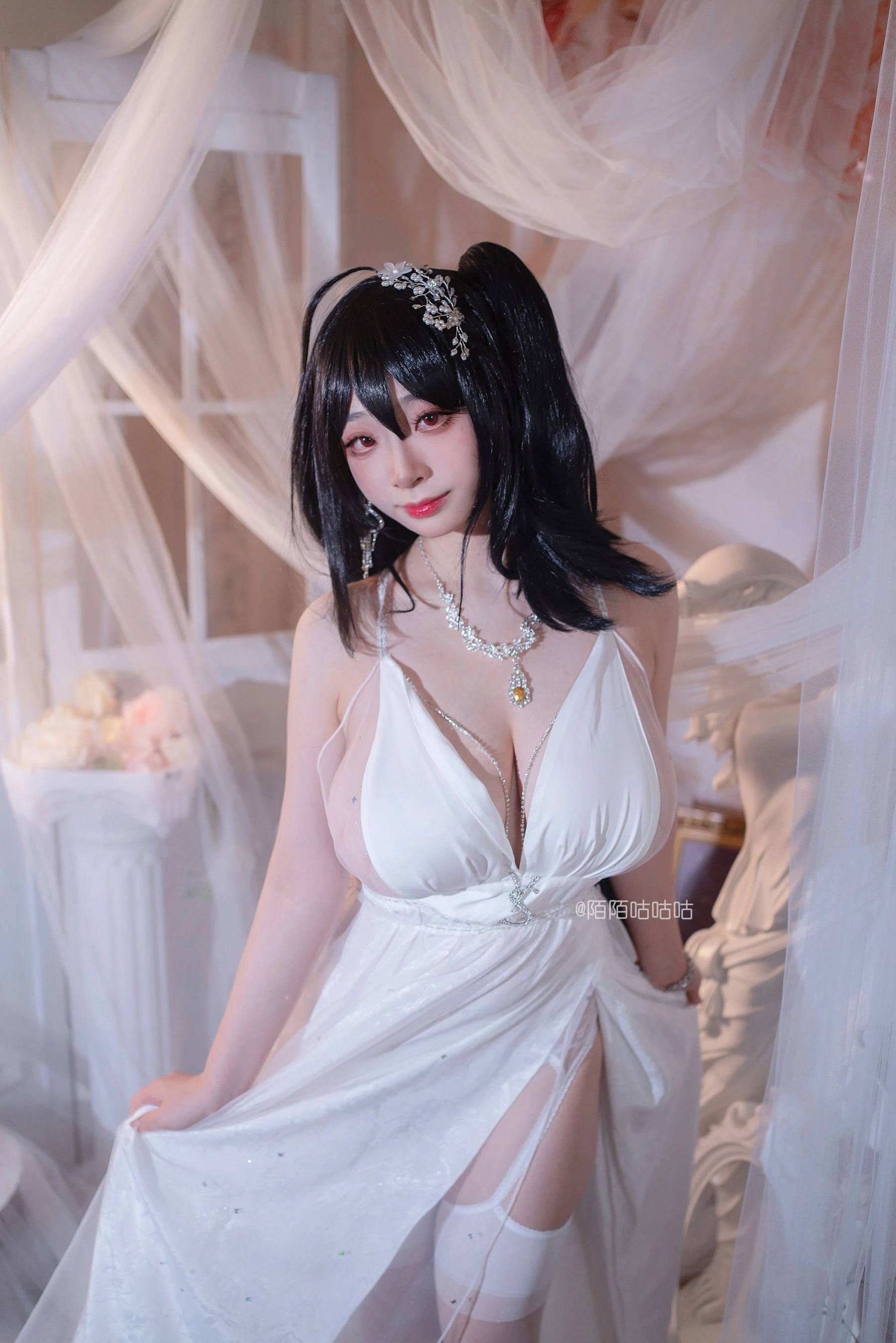 Cosplay美女韶陌陌 – 大凤 婚纱|图集秀