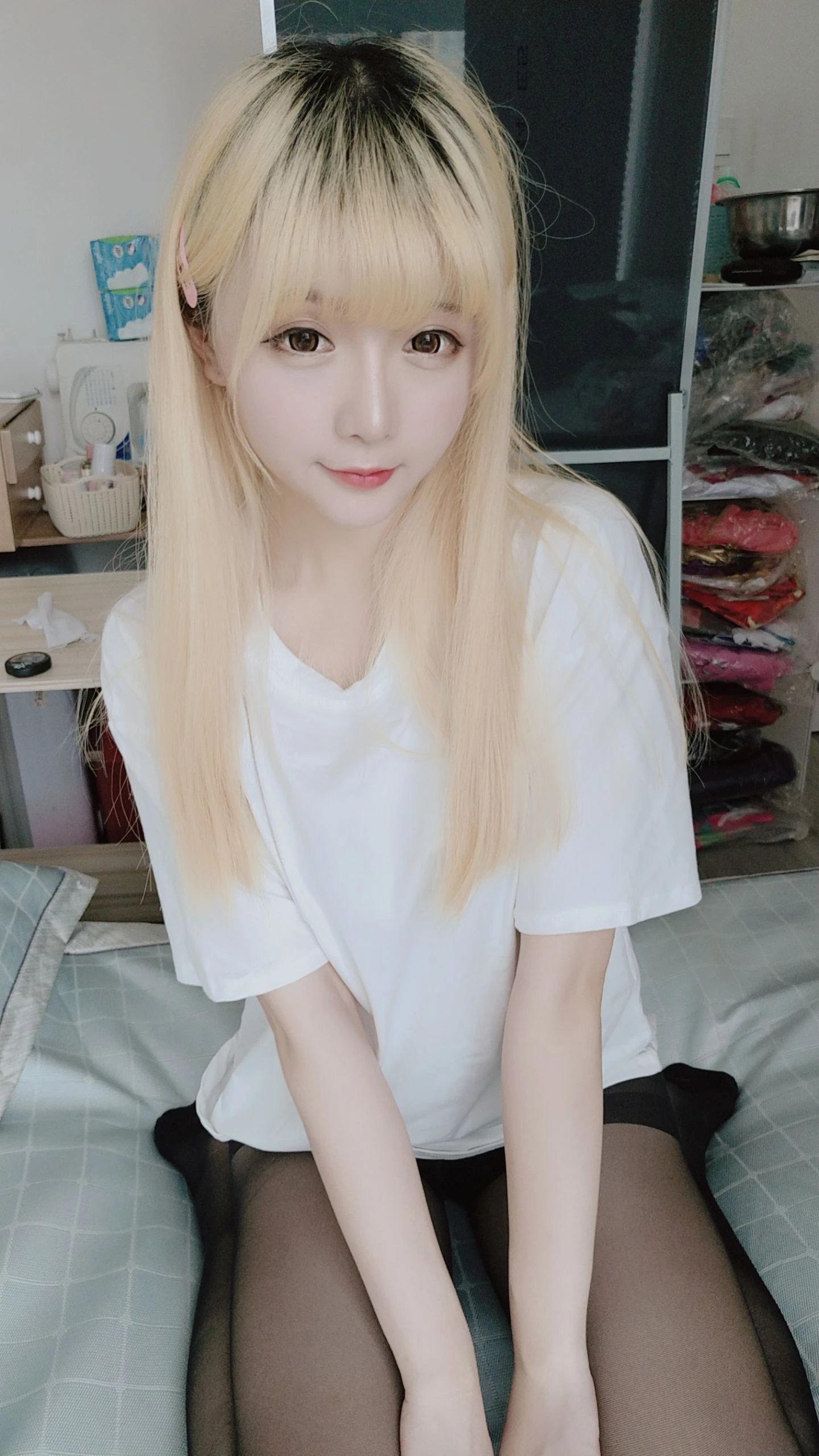 Coser小姐姐星之迟迟 白T恤插图1