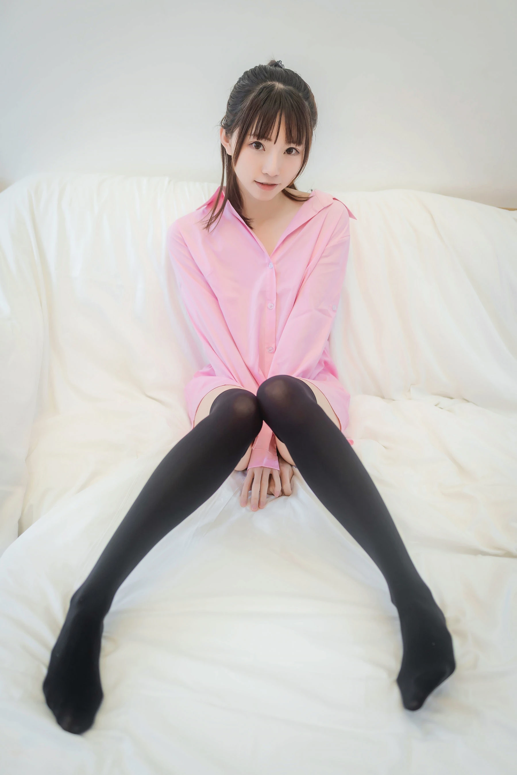 动漫博主Kitaro_绮太郎 – 粉色衬衫插图6