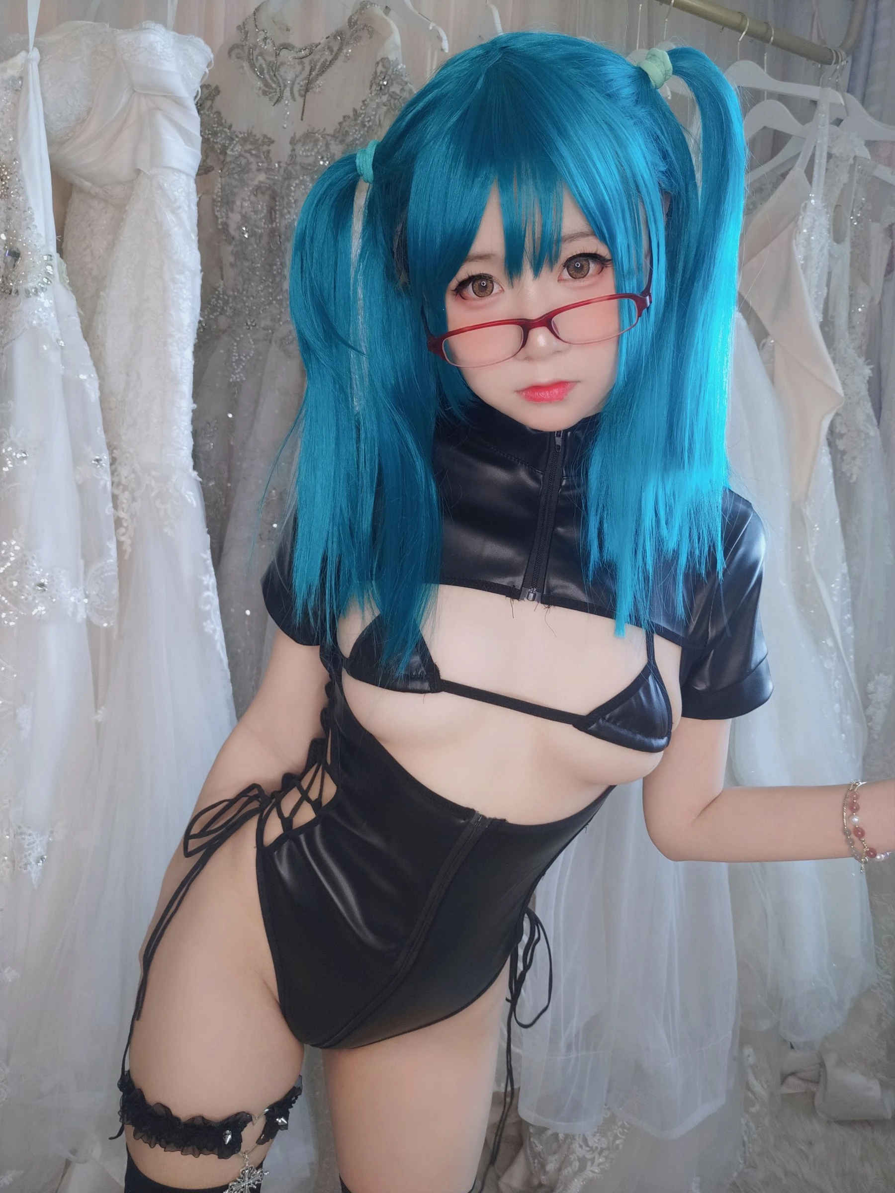 萌妹子Coser摇摇乐yoyo fantia 皮衣少女插图4