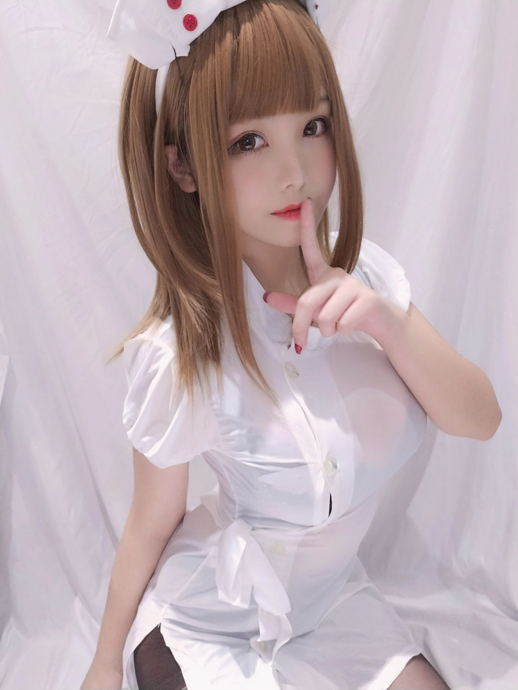 萌系小姐姐蜜汁猫裘 – 小护士插图3