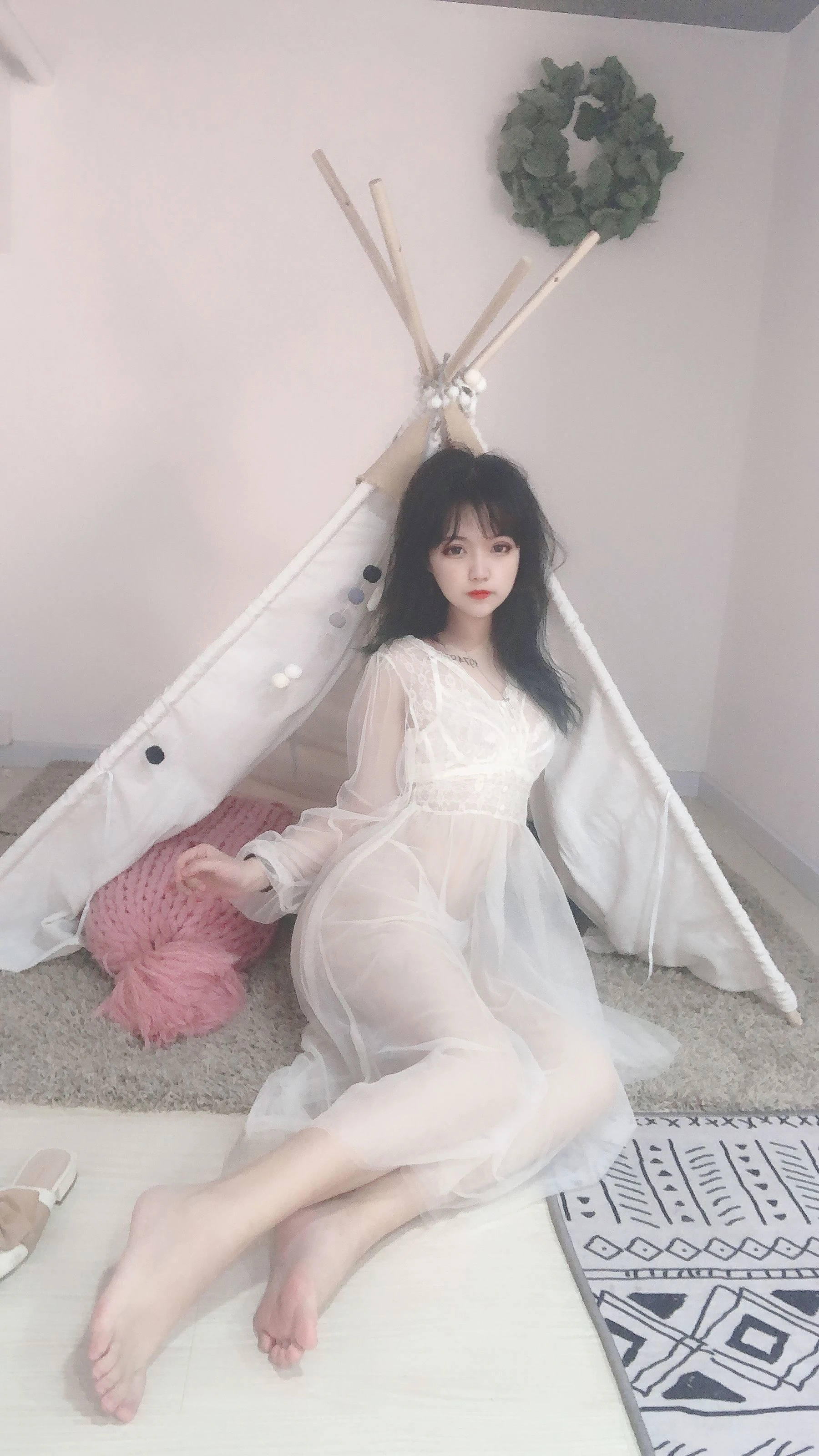 安妮 – 白色纱裙插图1