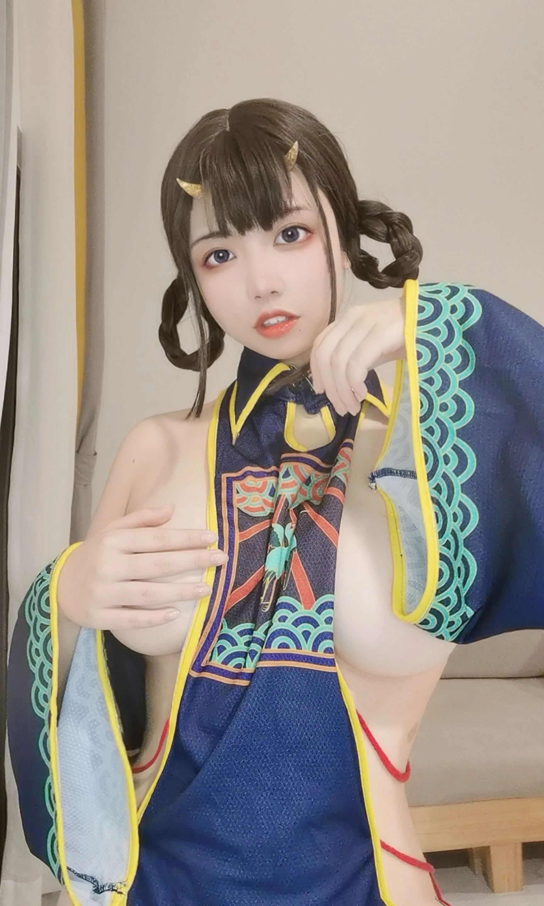 啊日日_Ganlory – 小僵尸自拍插图4