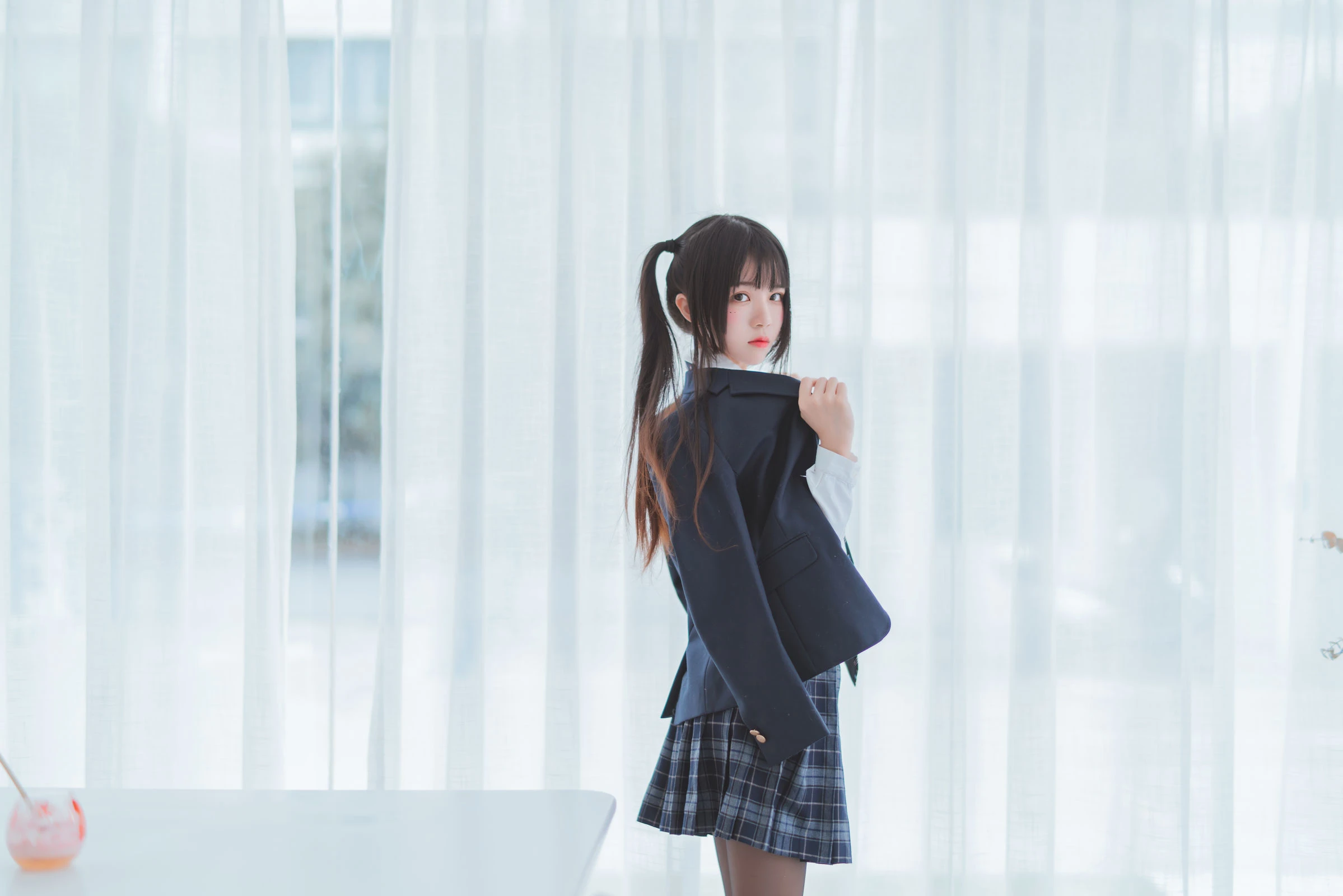 桜桃喵 – 冬季制服丝秀插图5