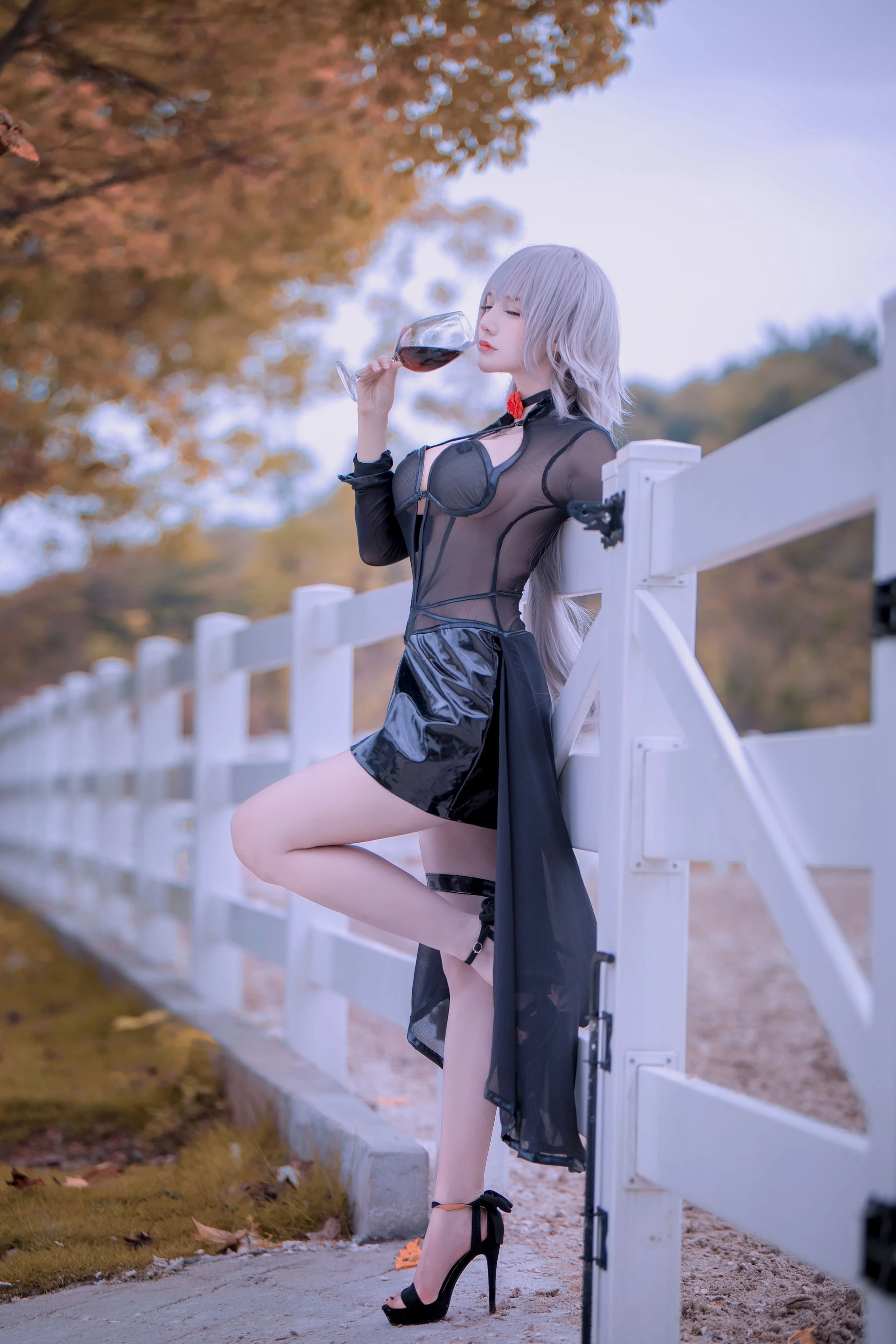 COS妹子仙九Airi – 黑贞马会插图3