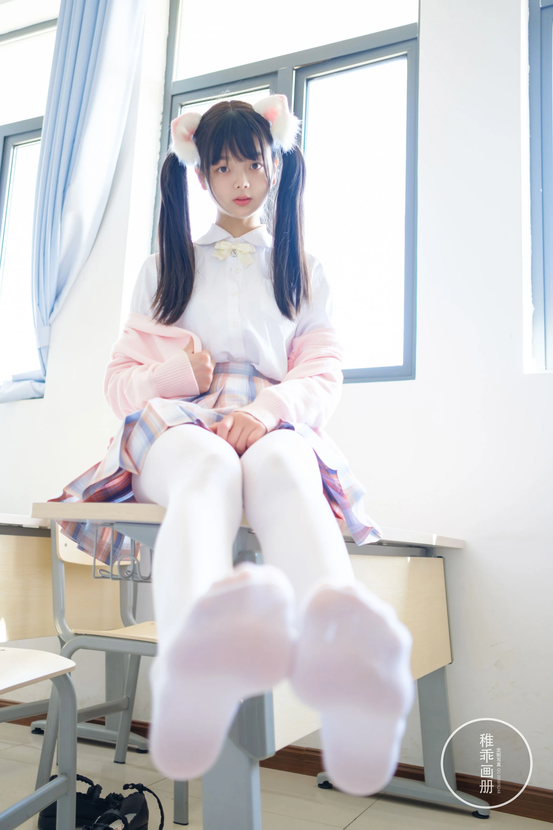 柴系小乖(稚乖画册) – 夜夜 80D 白丝JK插图1