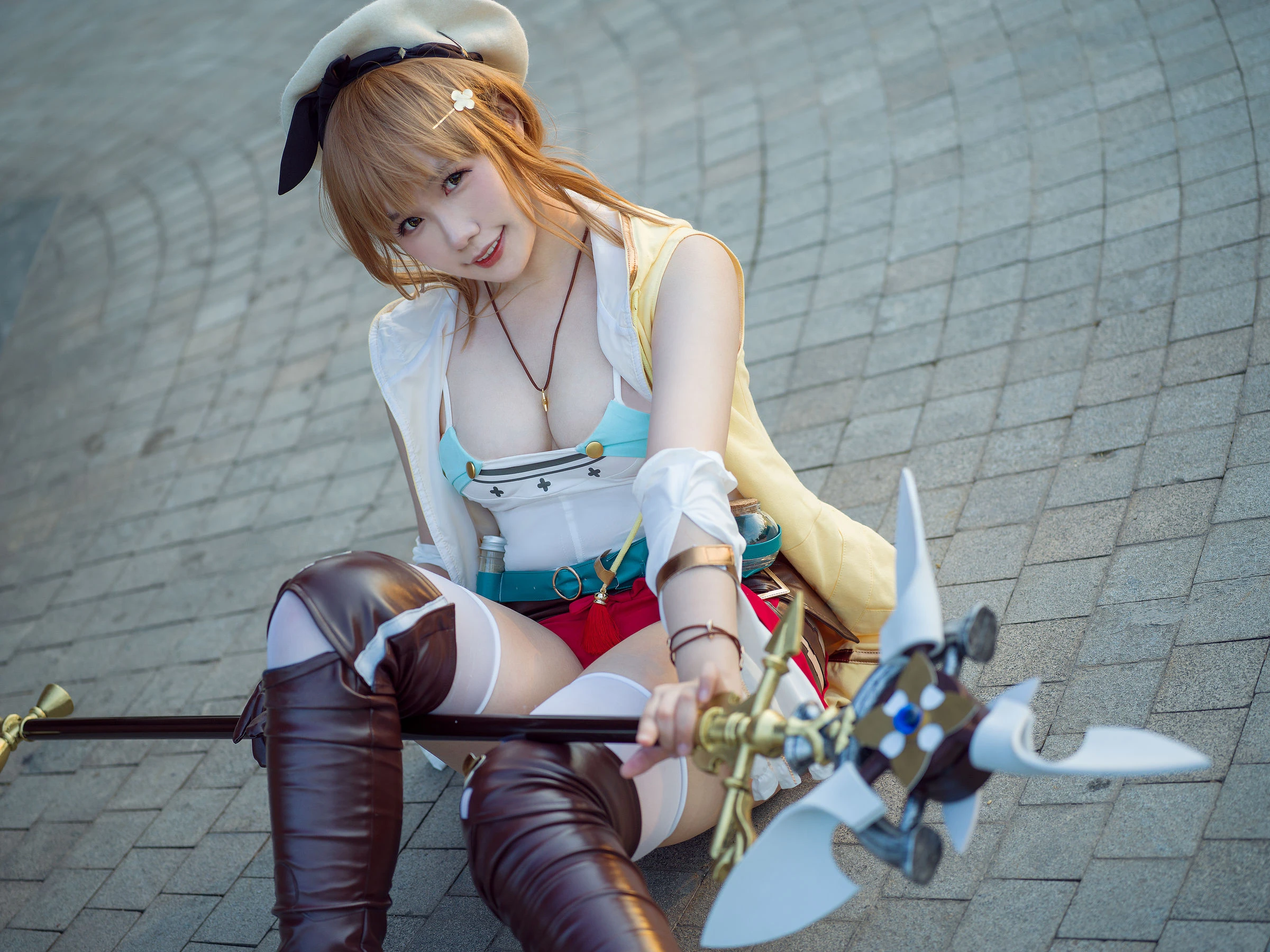 麻花麻花酱 – 莱莎插图5