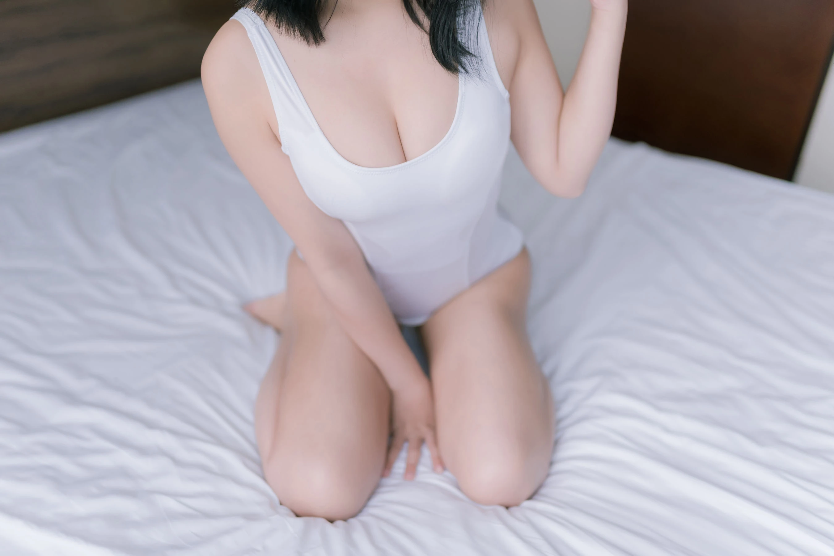 二次元妹子抱走莫子aa 大姐姐插图3