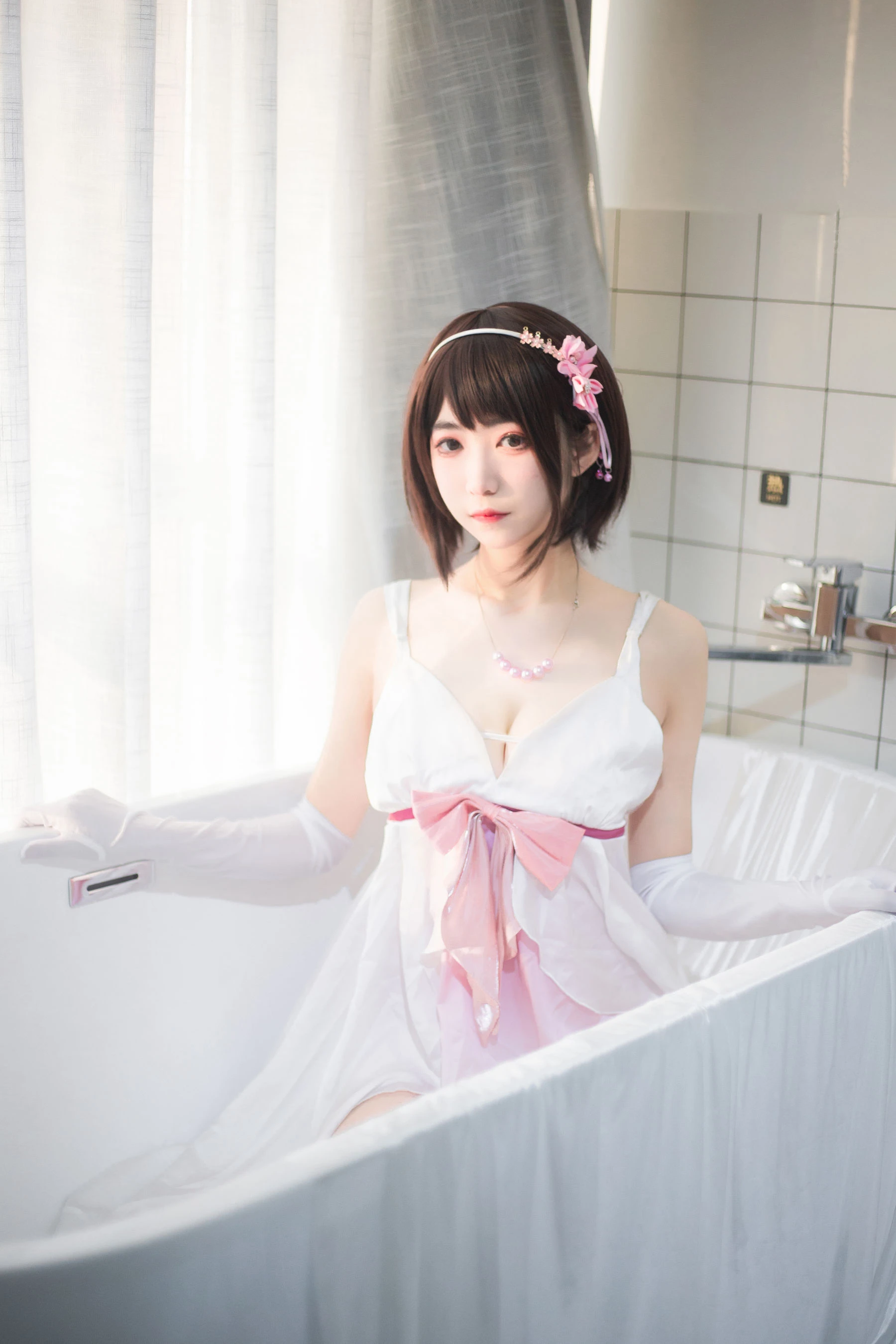 宫本桜 – 加藤惠浴室|图集秀