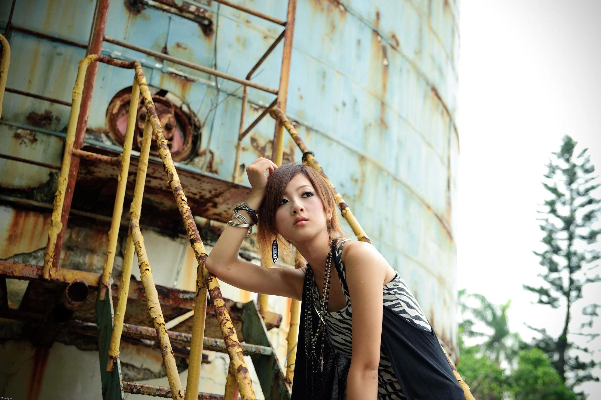 Mikako/张允霏《橋頭糖廠外拍》插图2