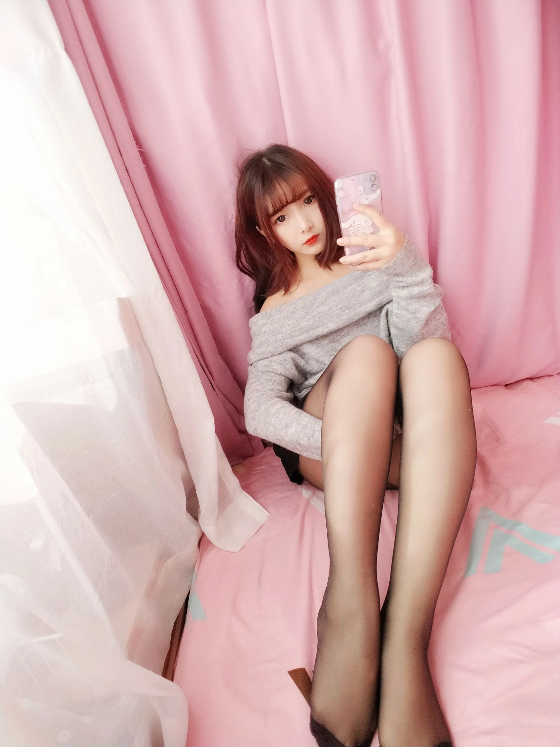 二次元美女古川kagura 浪漫诱惑黑丝长袜插图3