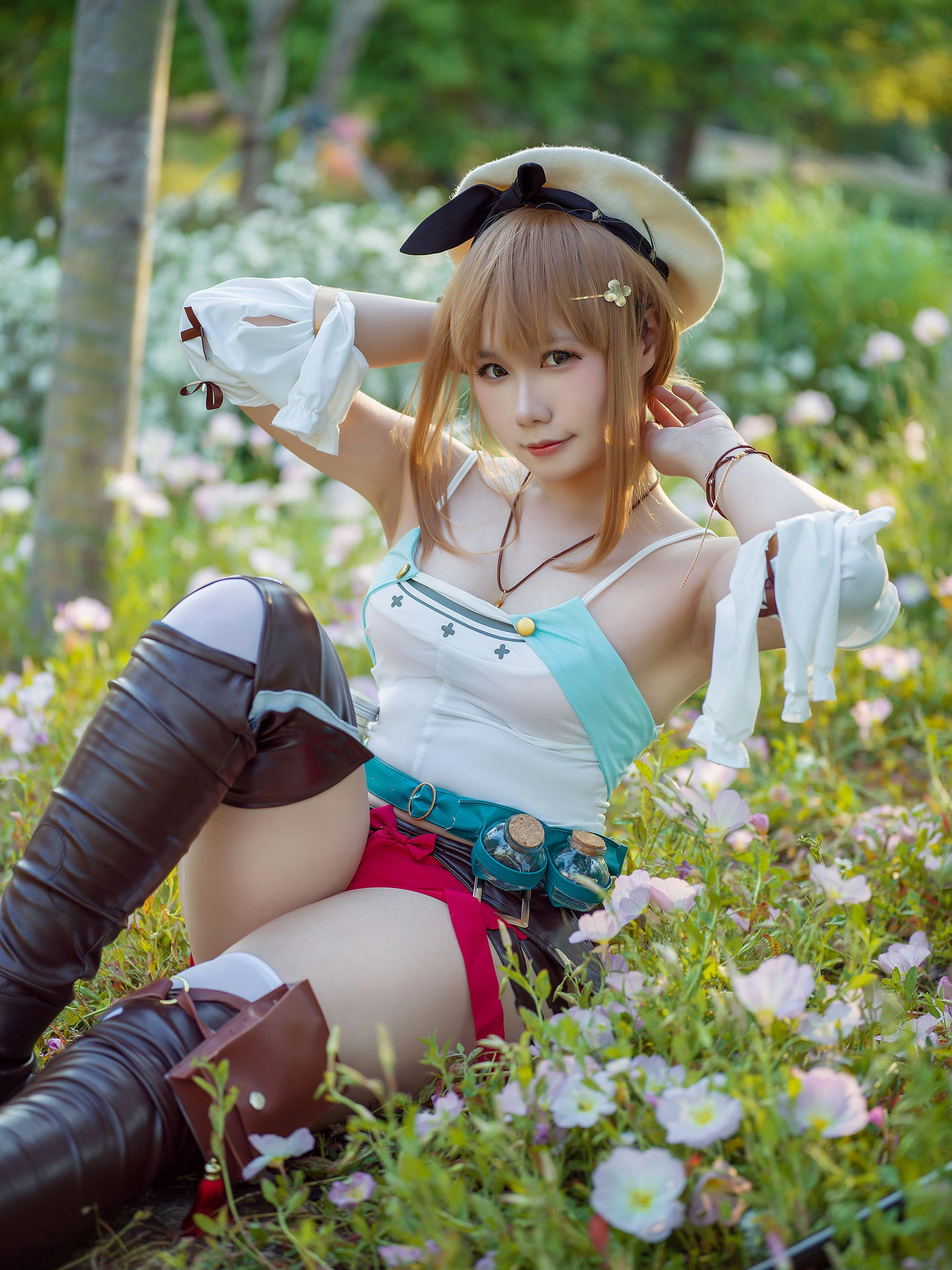 麻花麻花酱 – 莱莎插图2