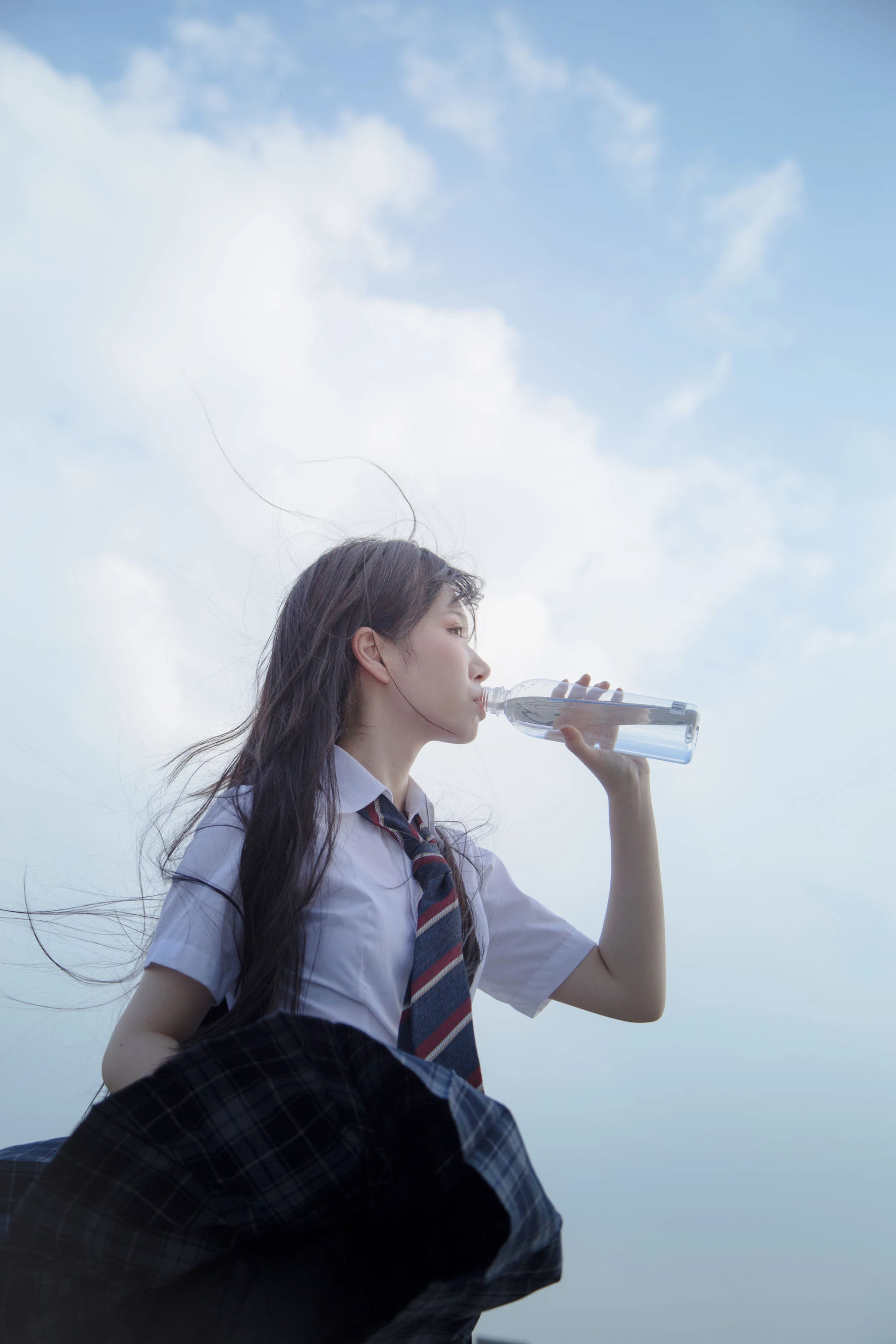 可爱妹子Fushii_海堂 – 饮水插图1