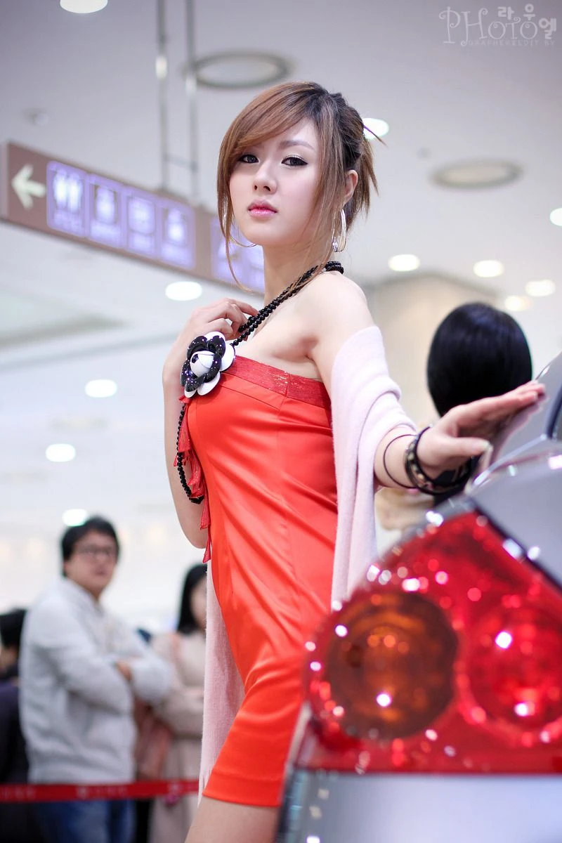 韩国车模黄美姬《车展图片系列》合集版插图3