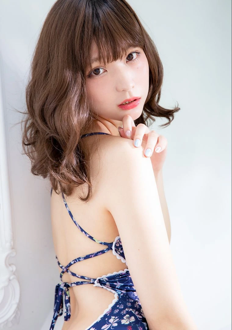 ［ハレム］あまつ様 フェチグラビア「濃厚フェティッシュ」插图1