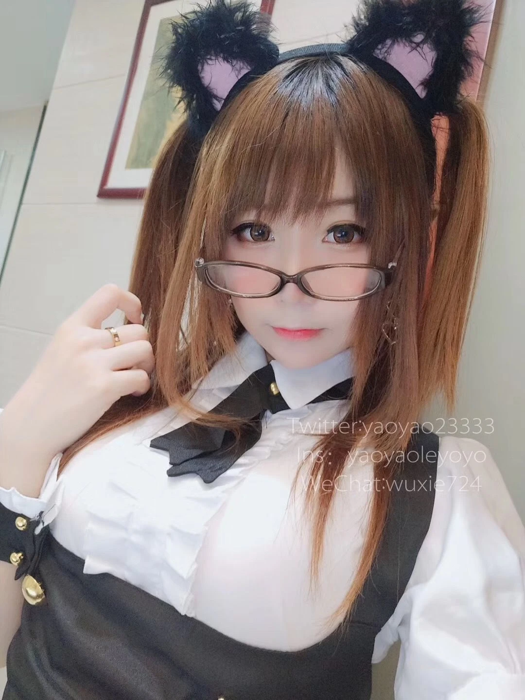 摇摇乐yoyo – 黑丝女仆插图1