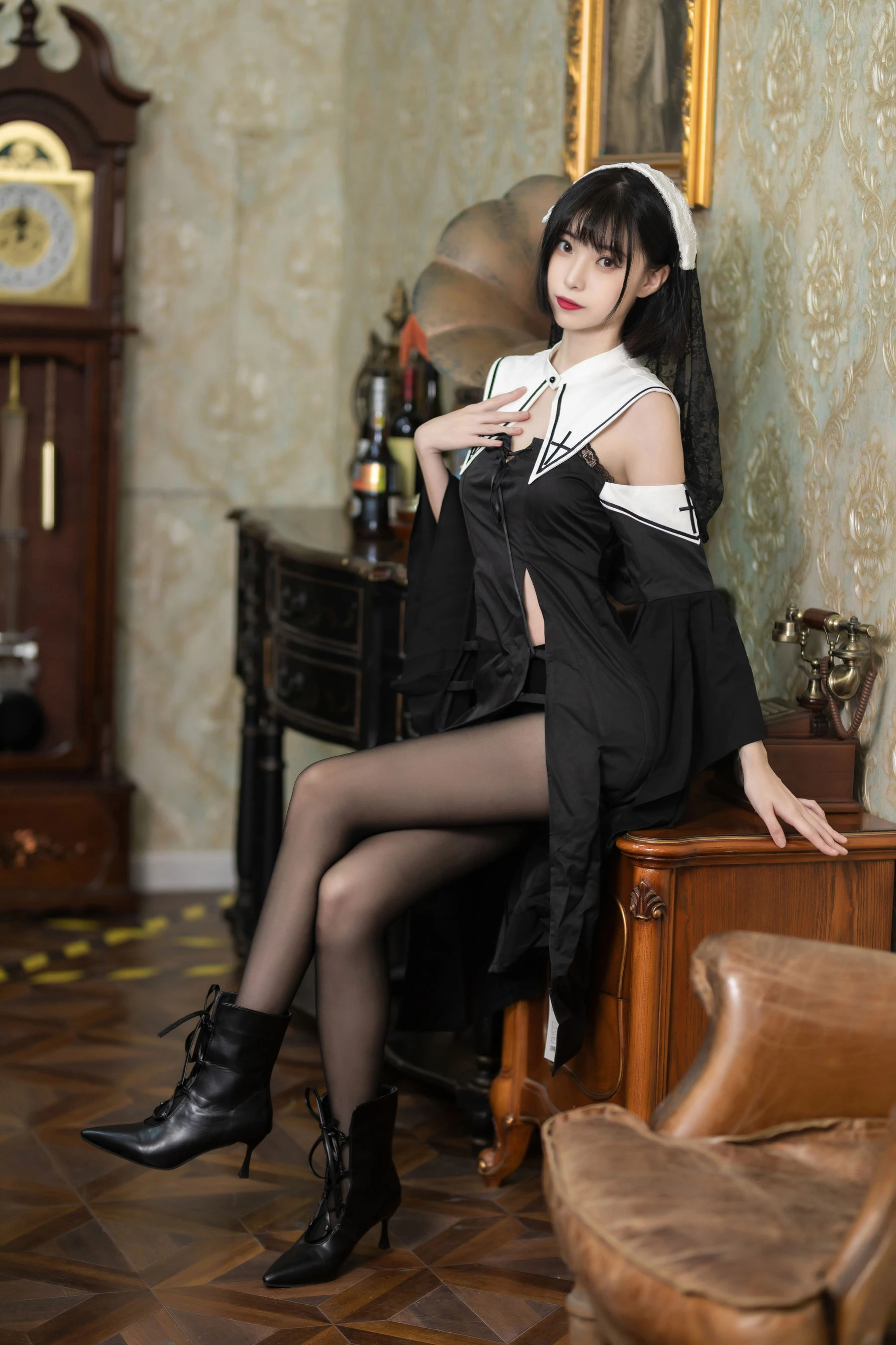 许岚(叁月life) – 暗黑修女插图6