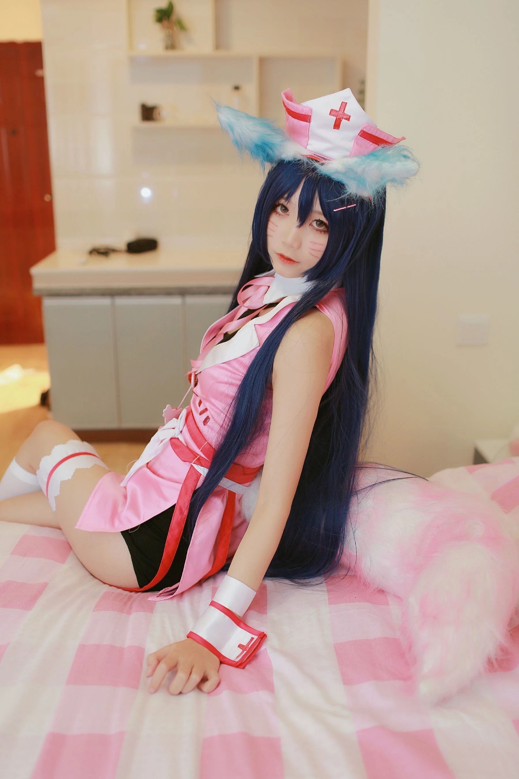 清纯少女五更百鬼 – 阿狸护士服插图1