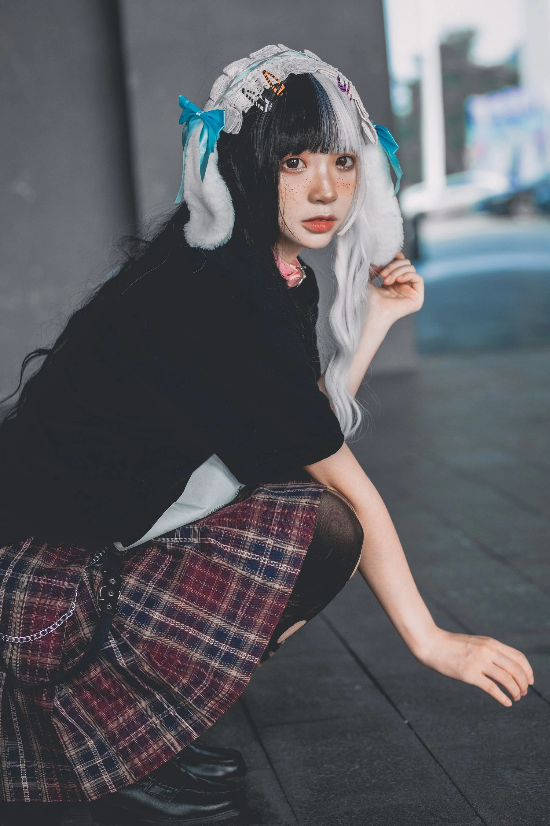 疯猫ss – 雀斑少女插图5