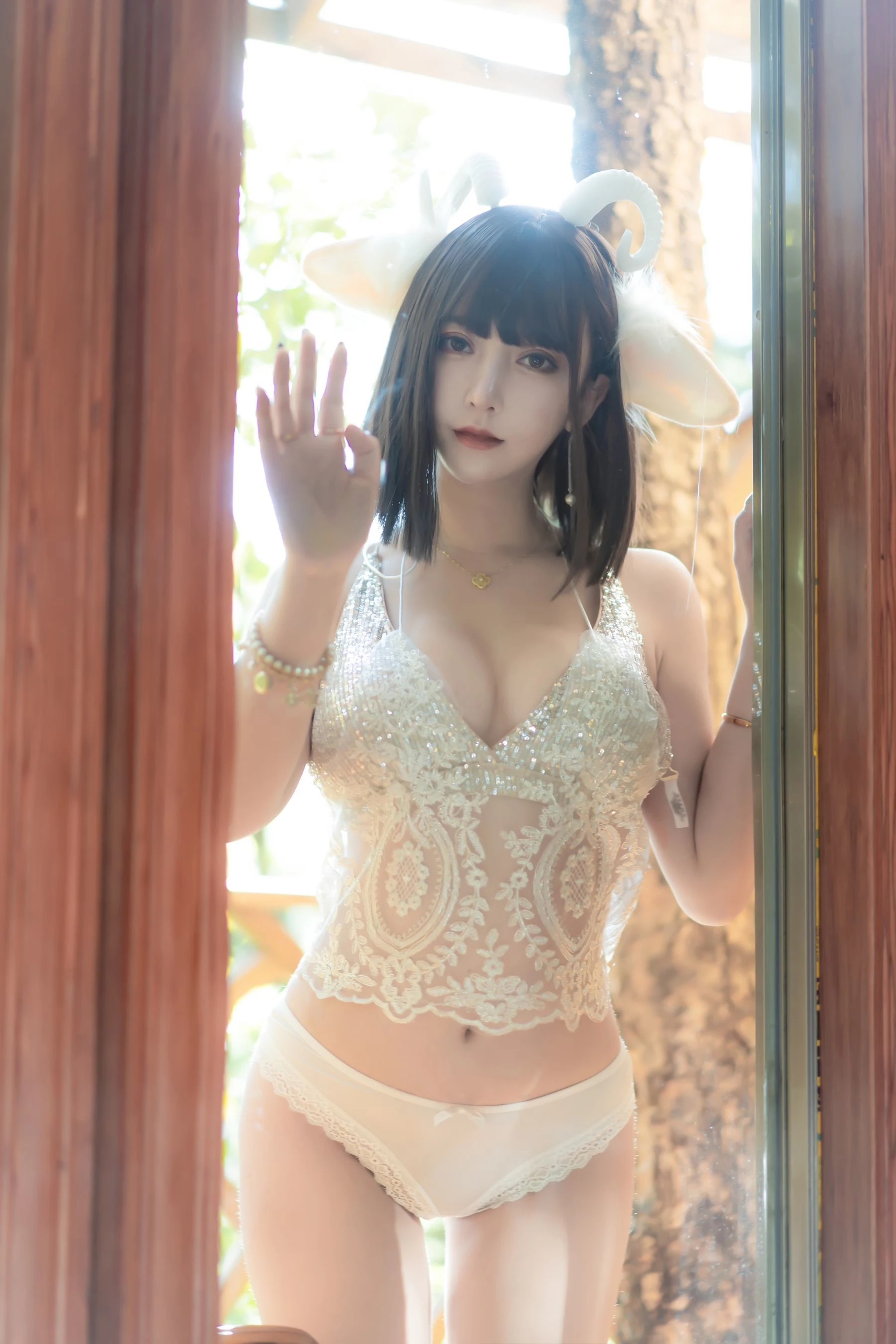 斗鱼米线线sama写真 喵小羊插图5