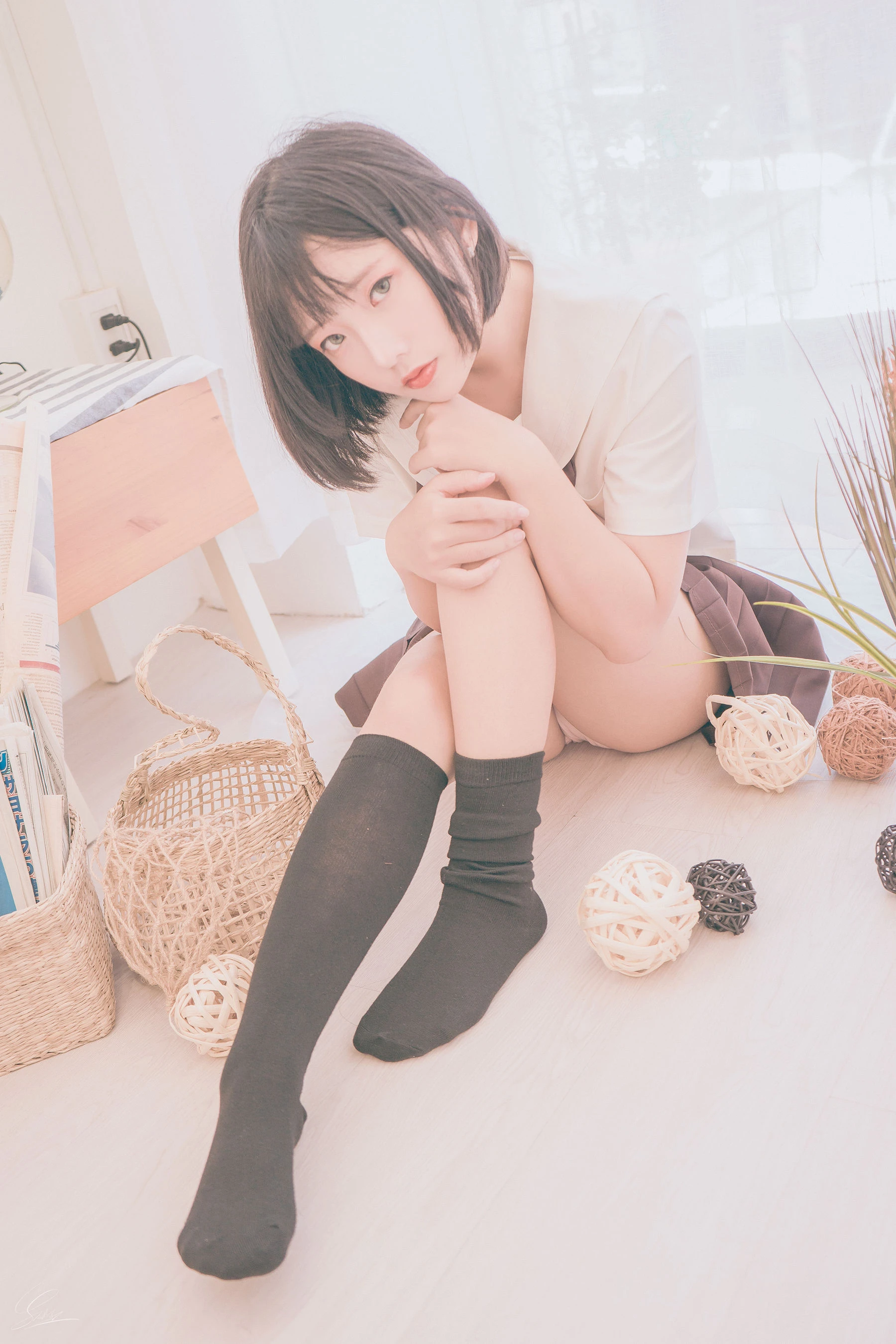 Messie Huang – Birthday Seifuku插图6