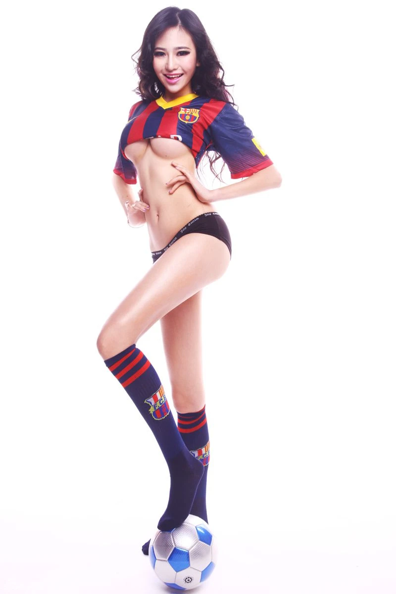 吴沐熙(吴昕忆) – 性感足球宝贝插图5