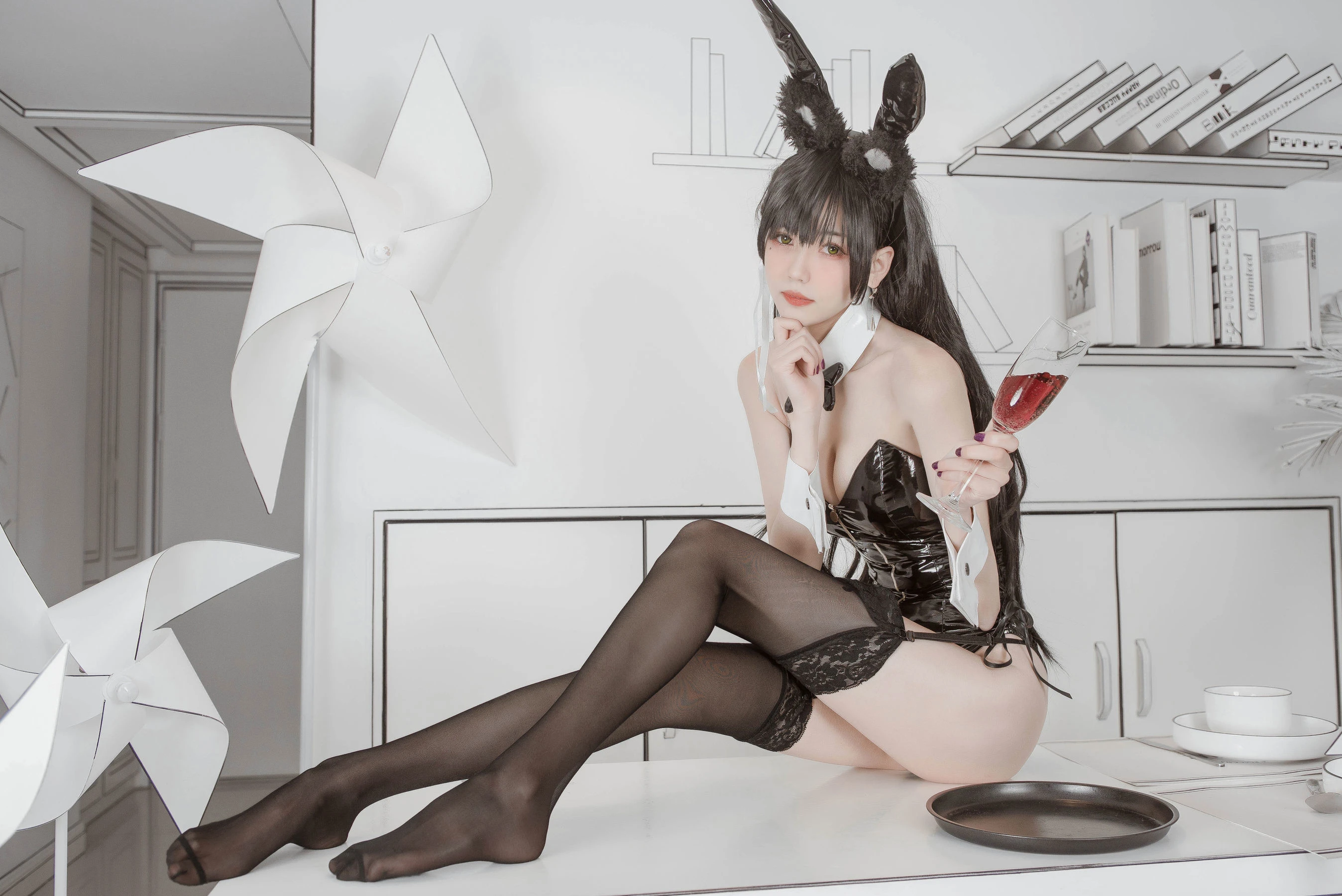 小妖精你的负卿 爱宕兔女郎插图2