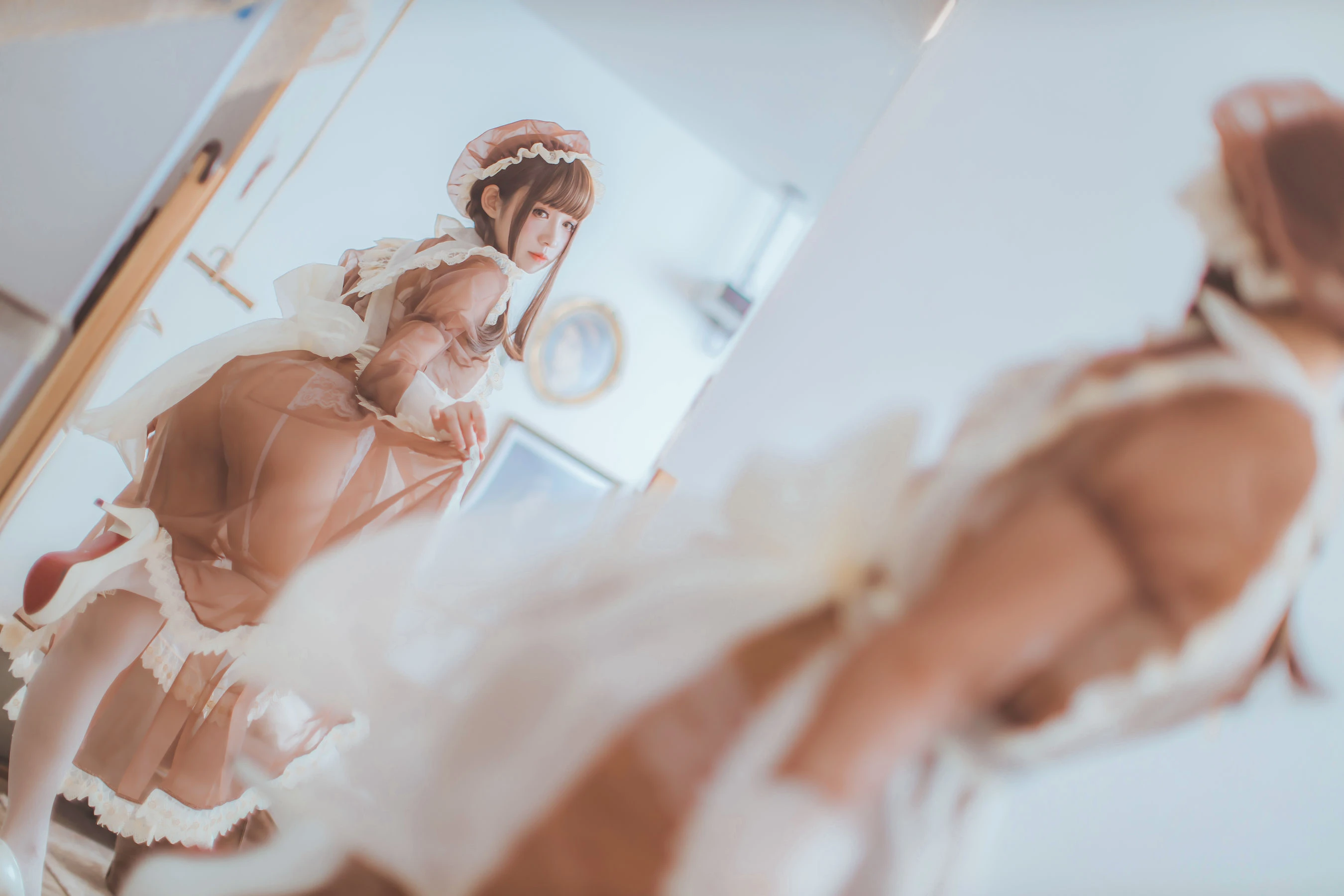 Coser衣衣 – 透明女仆插图1