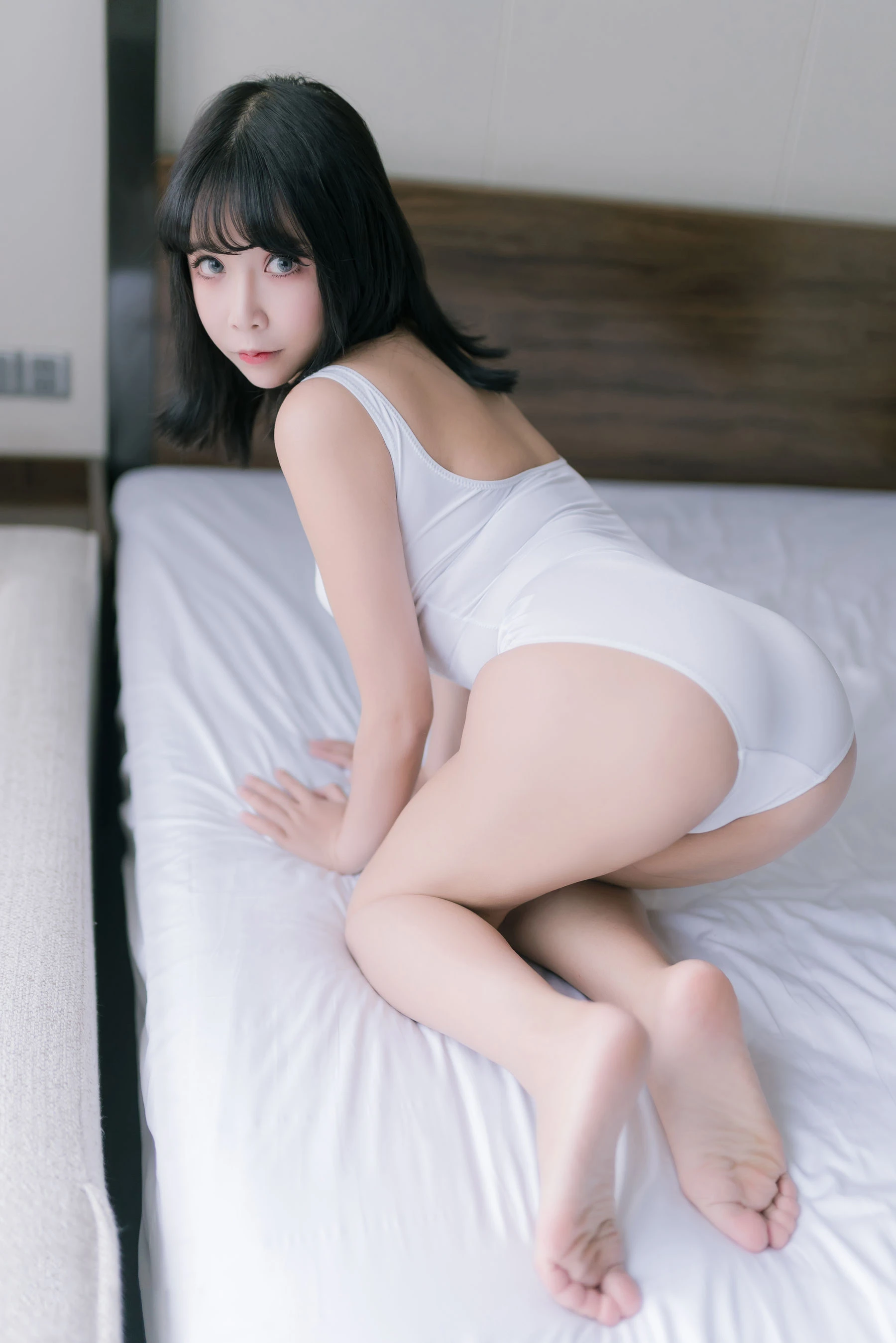 二次元妹子抱走莫子aa 大姐姐插图2