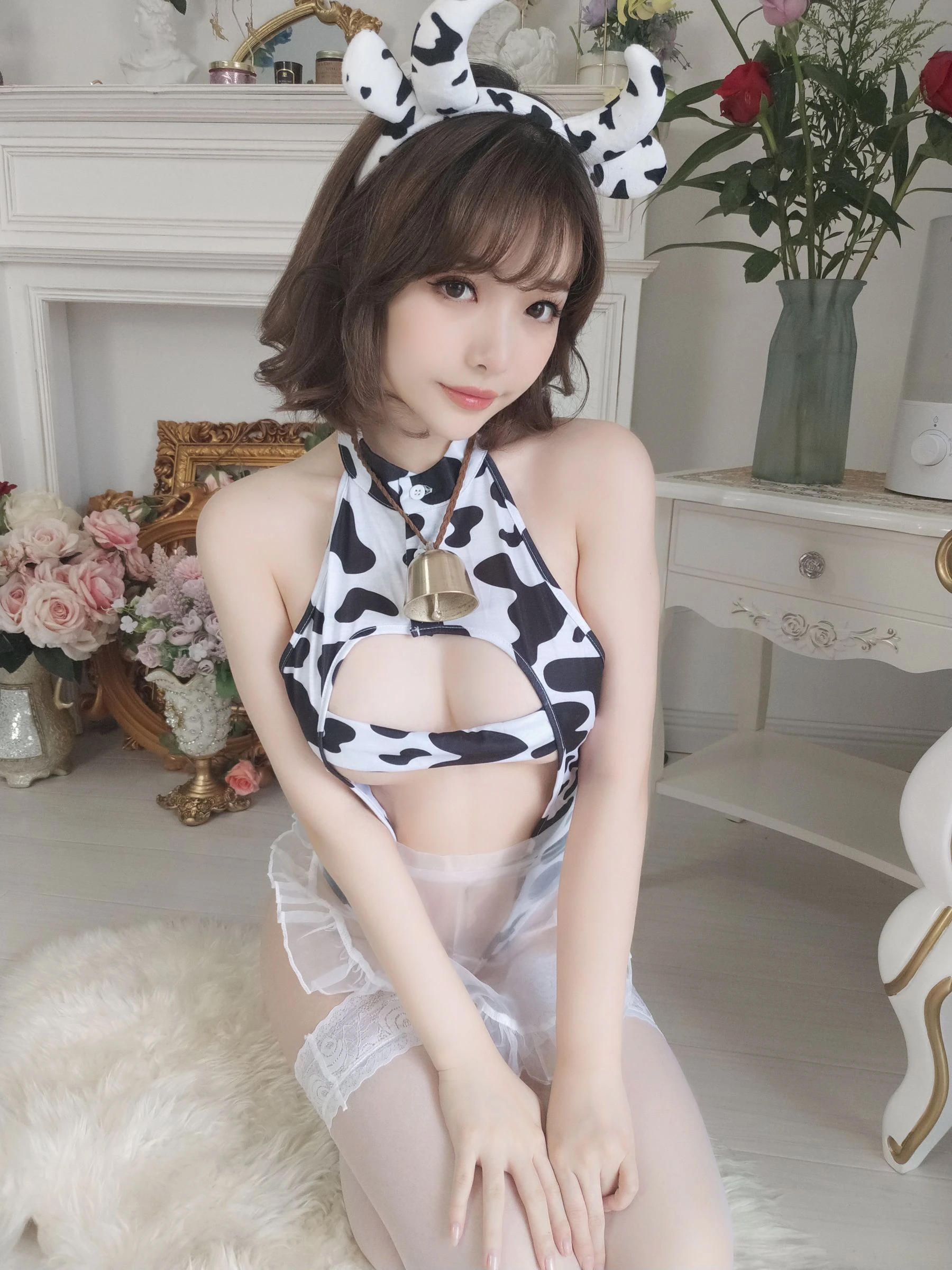 动漫博主雯妹 – 奶牛|图集秀
