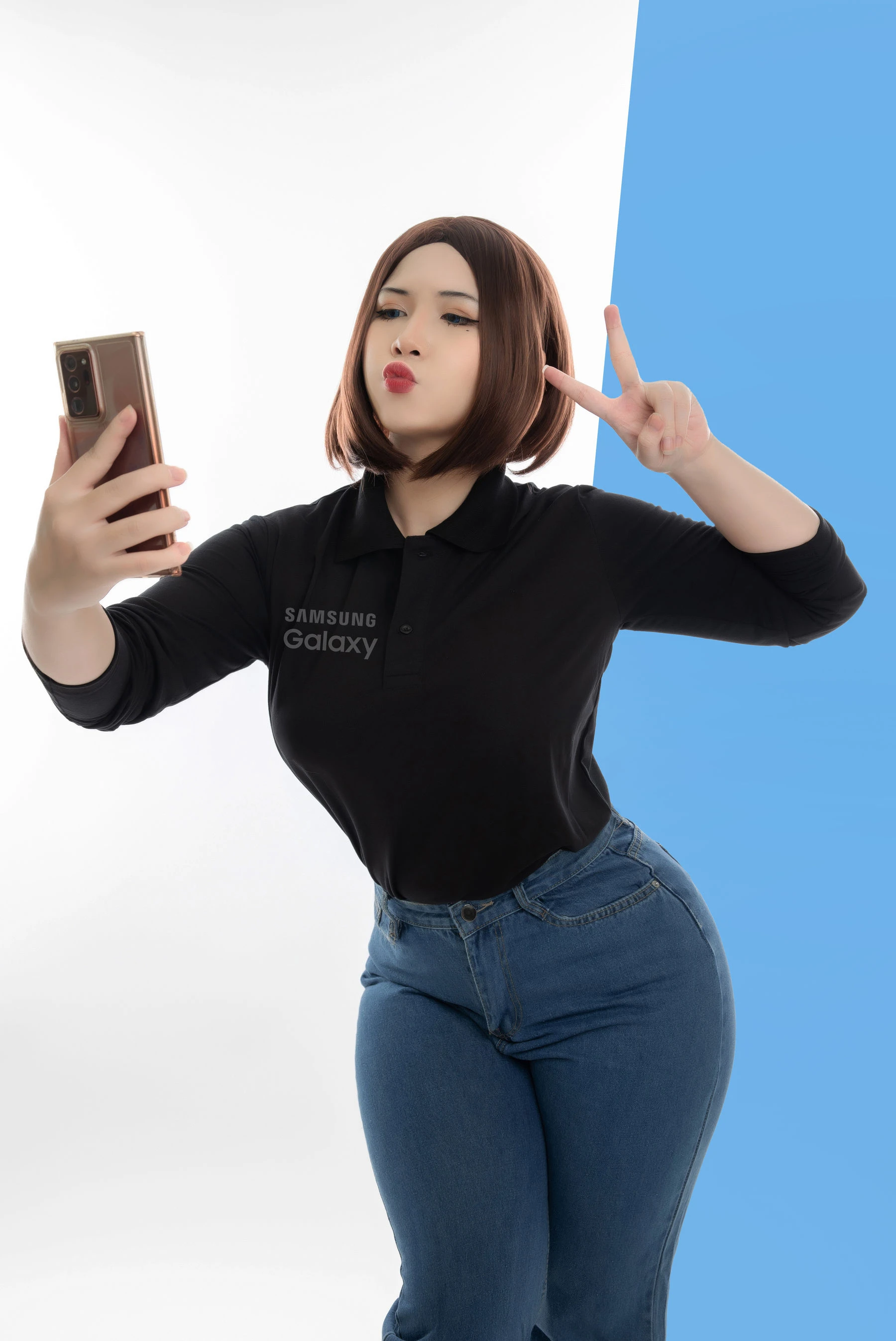 Uy Uy – Samsung Sam插图1