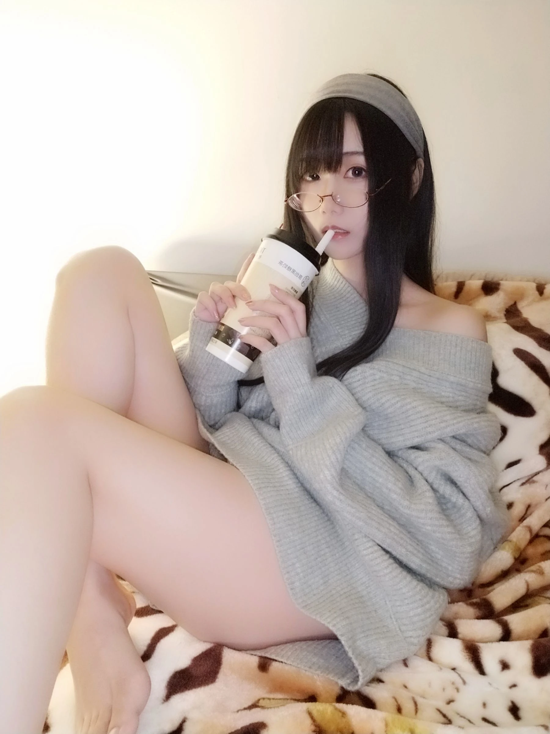 动漫博主曉美媽 奶茶小姐插图1