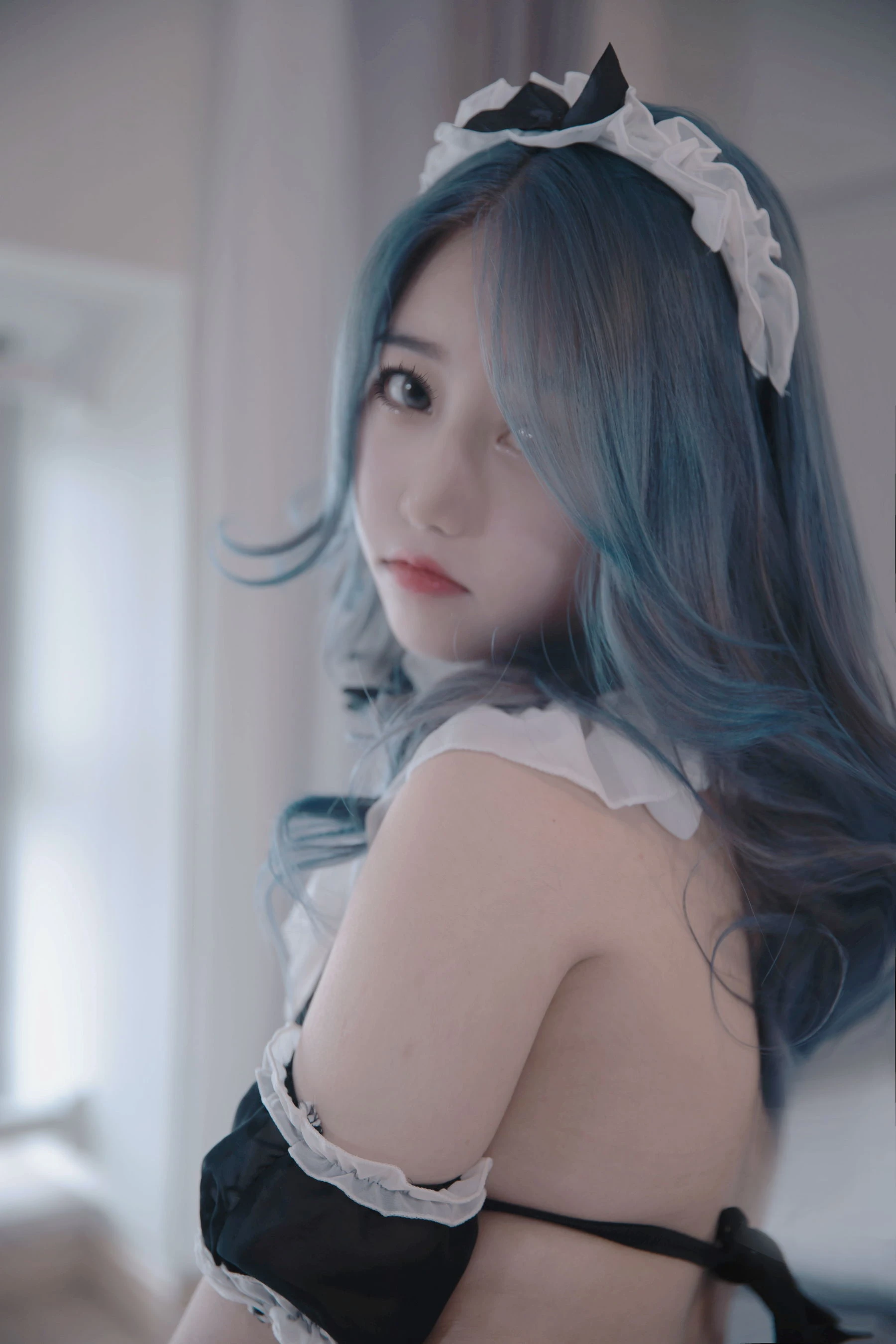 eloise软软 – 三点与黑丝插图4