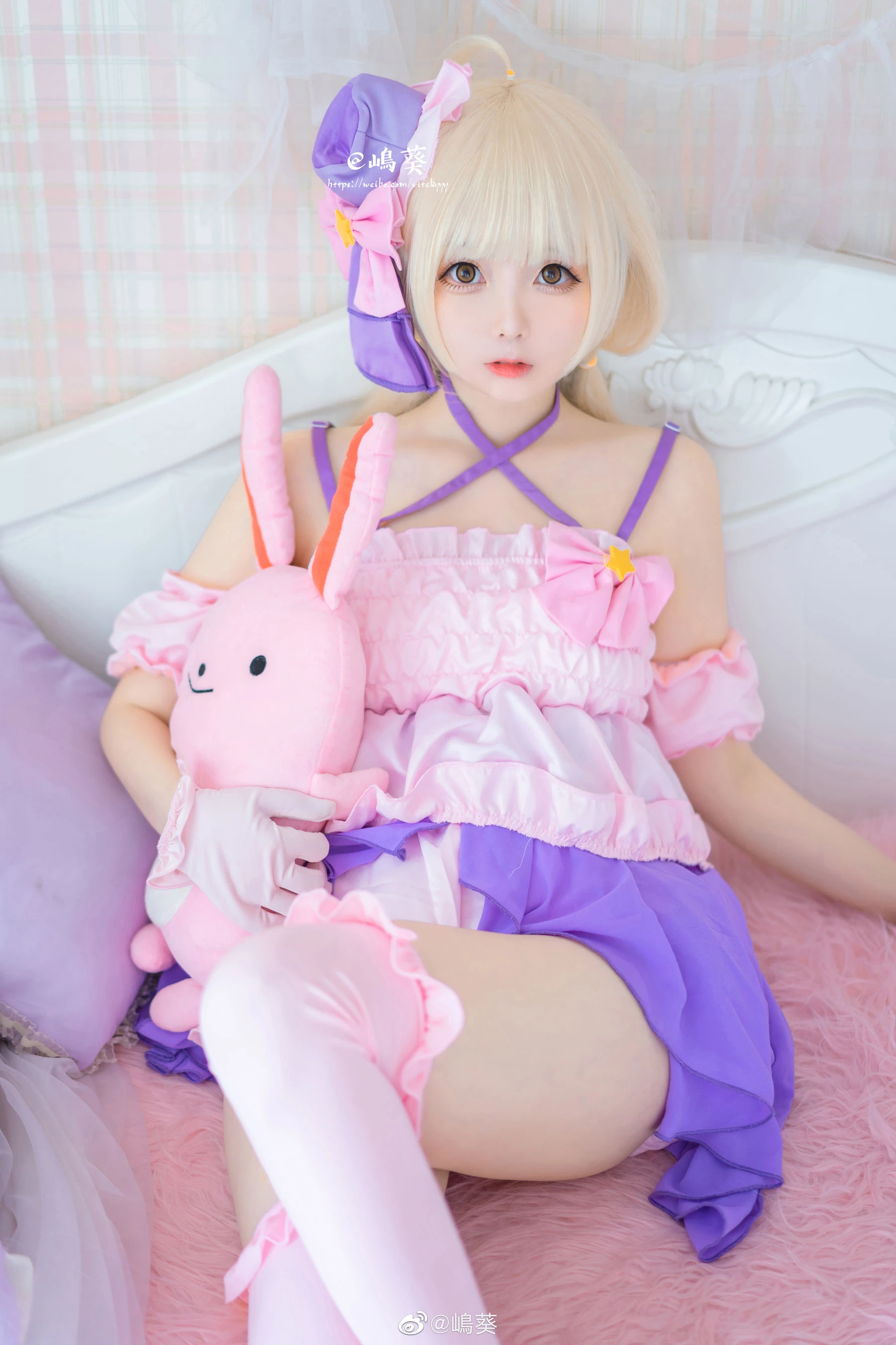 微博美女嶋葵 双叶杏打歌服|图集秀
