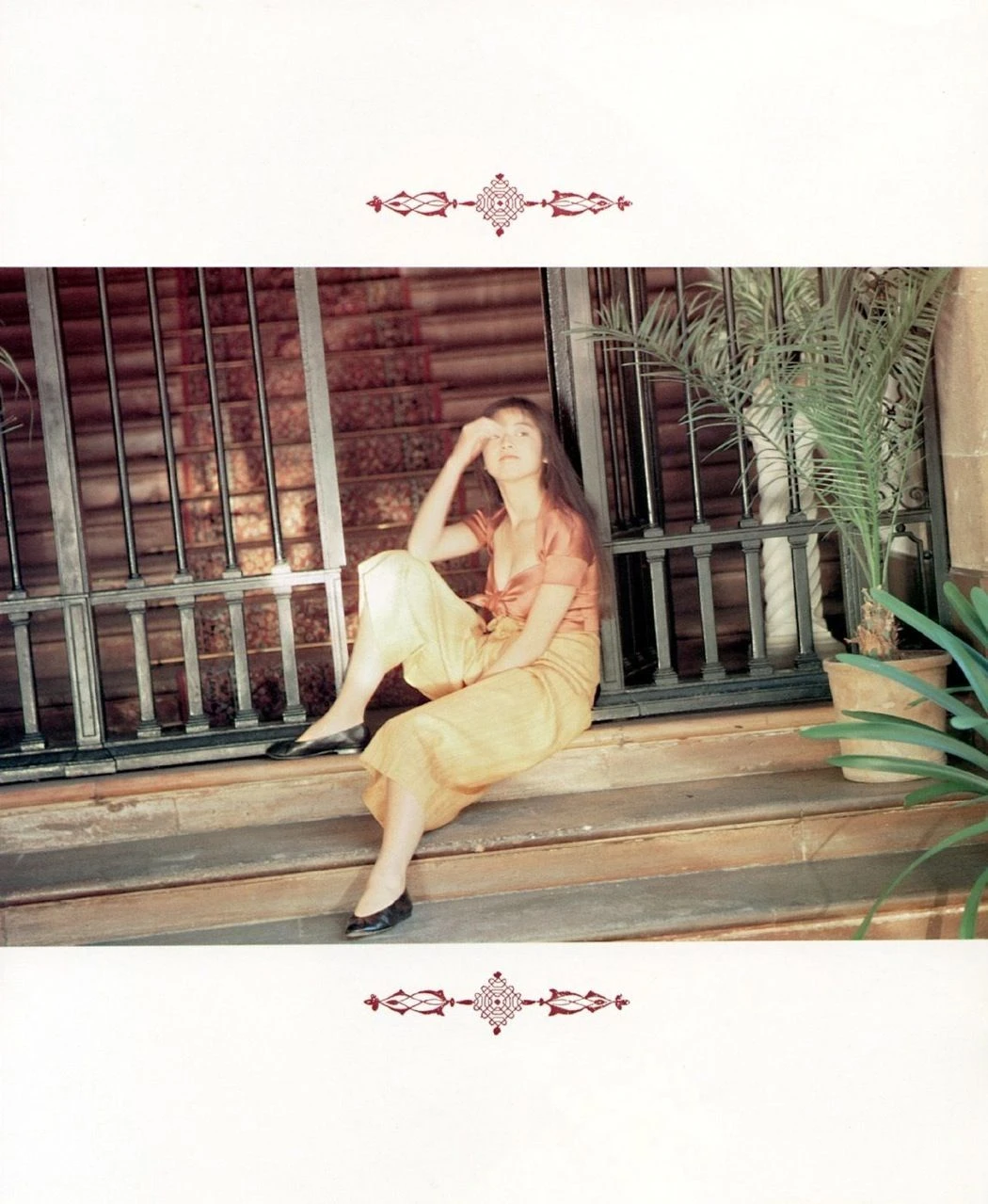 高冈早纪 COVER ROMANCERO插图4