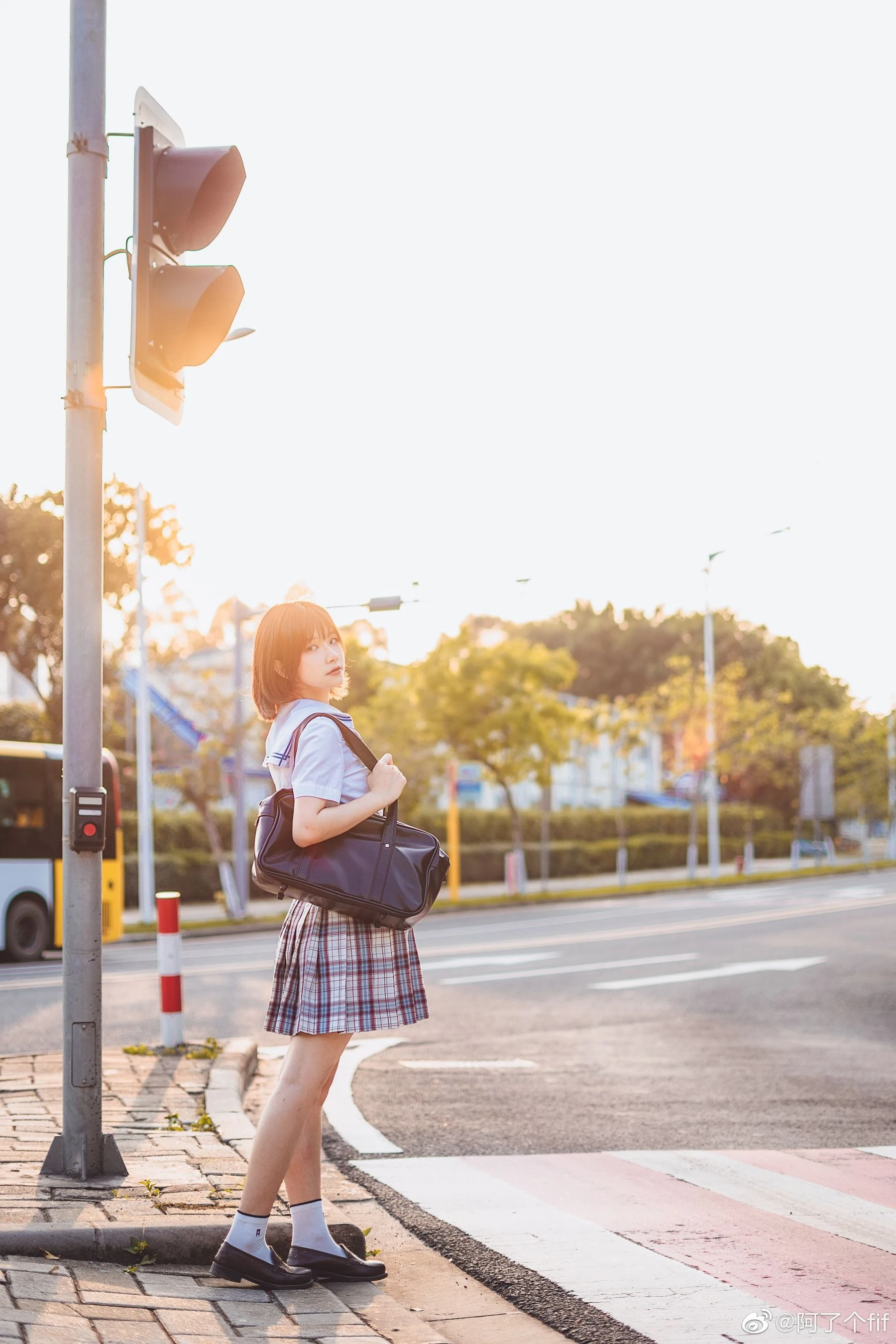 动漫博主阿了个fifi – 阳光JK插图1