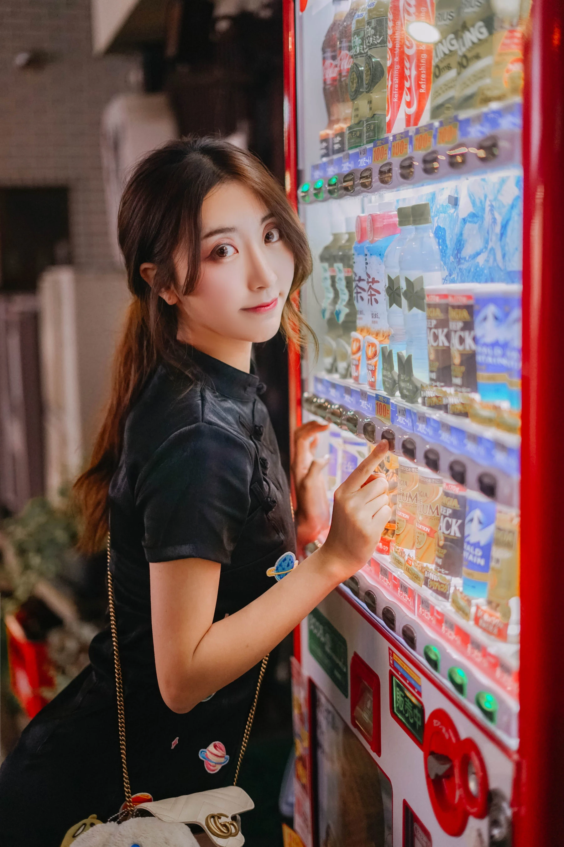 人气Coser黑川 旗袍插图6