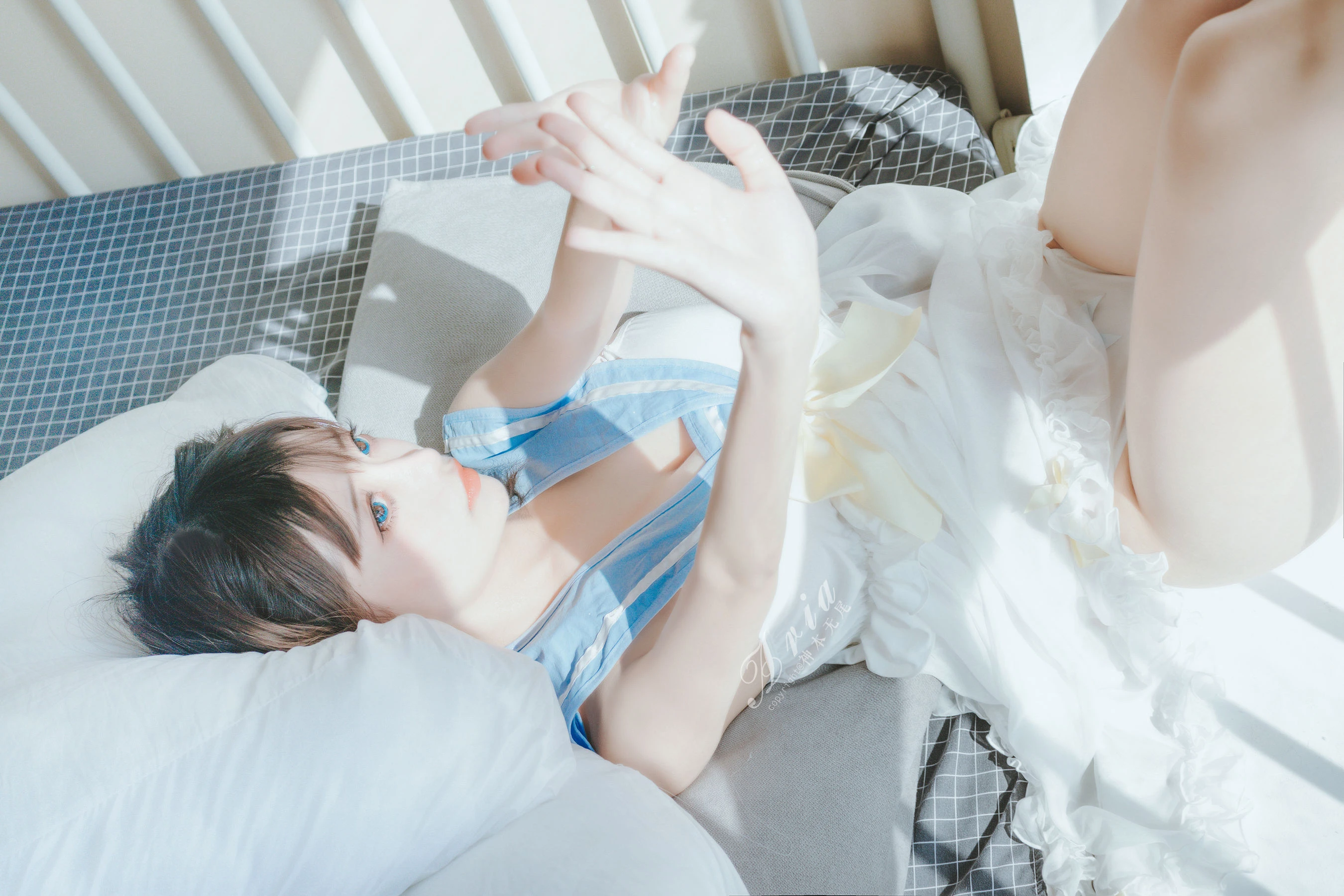 神本无尾_Aria – 蓝色睡裙插图6