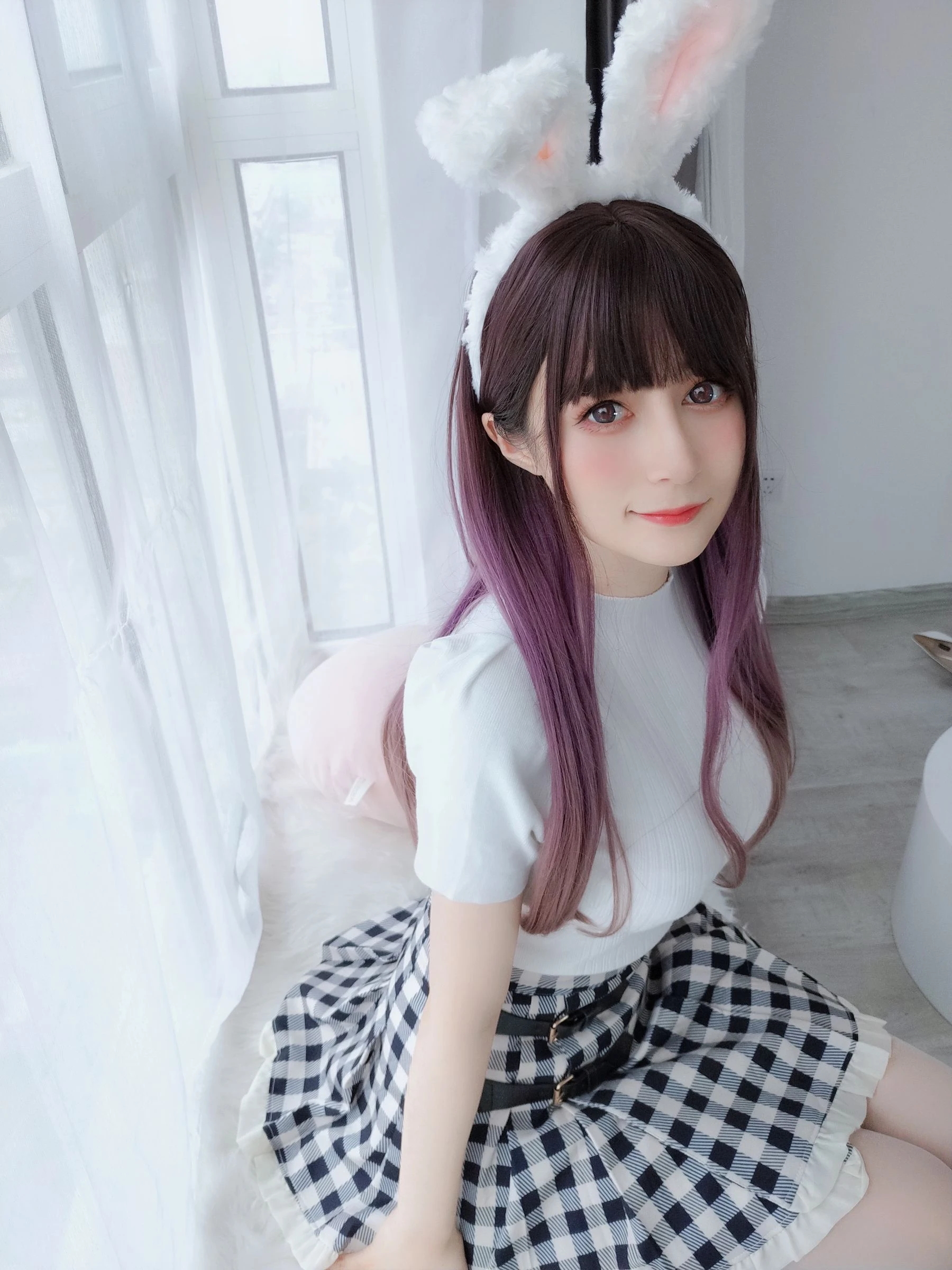 Coser小姐姐白银 – 白丝兔女郎插图5