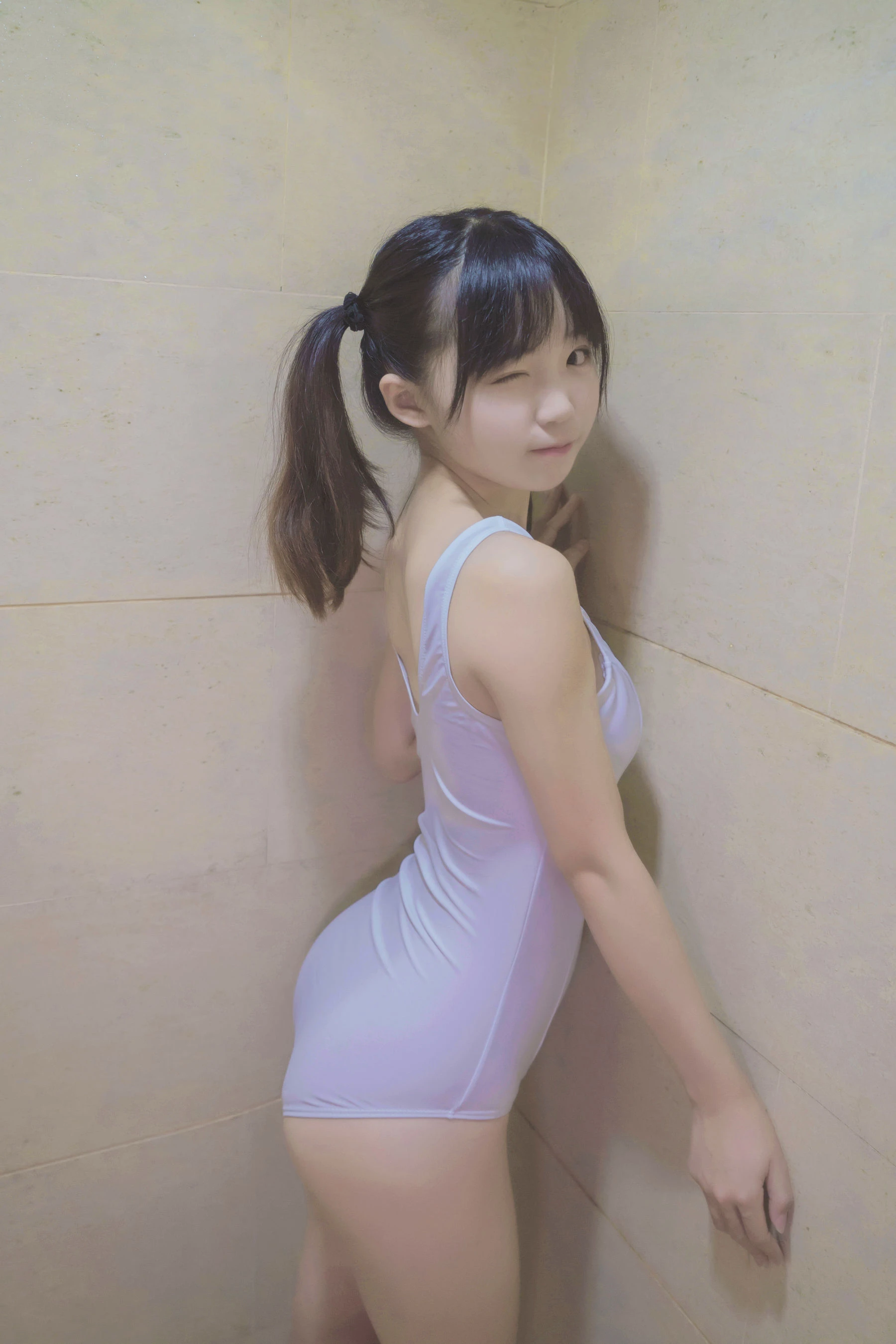 萝莉御子Yumiko 白色死库水插图3