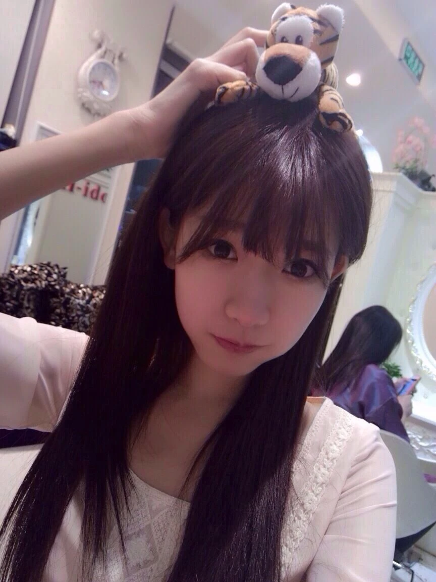 网红嫩模陈潇《个人生活照、微博美照图片》第3部 写真合集插图5