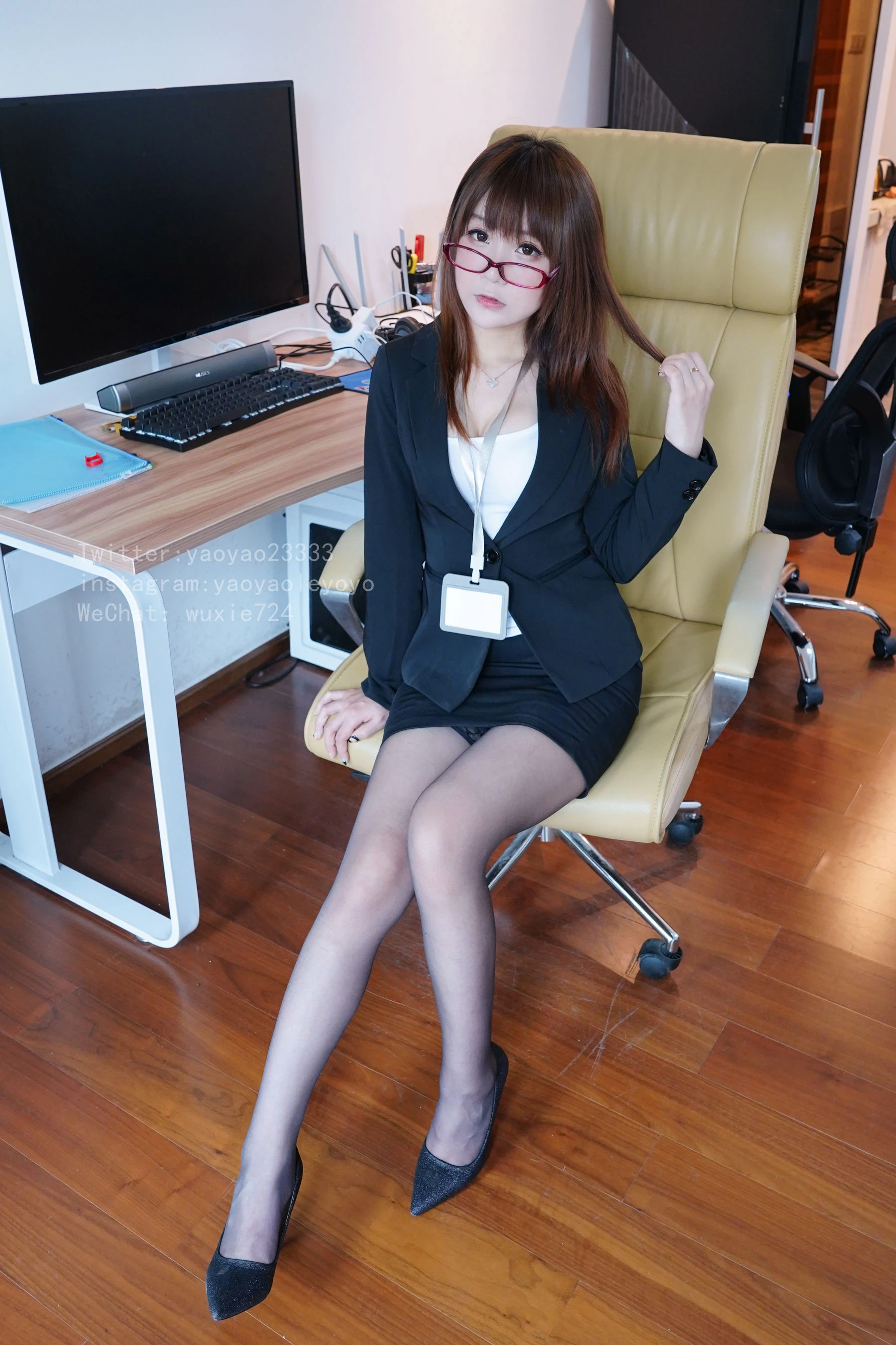 摇摇乐yoyo – 小秘书丝插图4