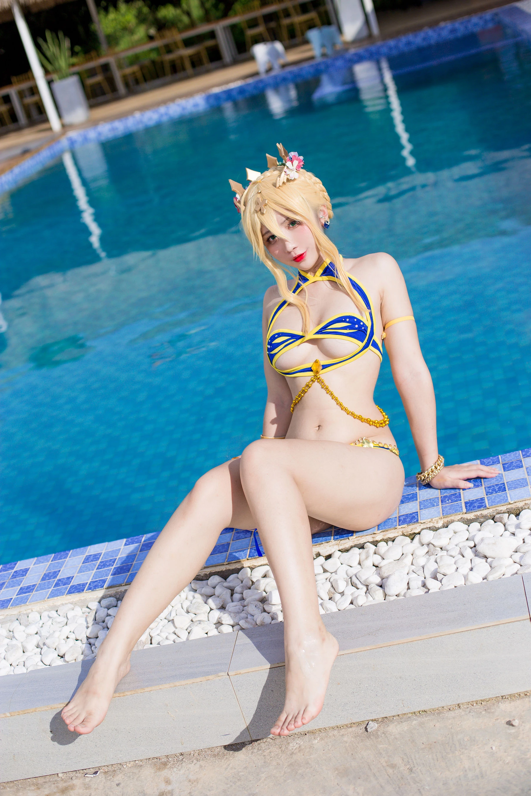 动漫博主九曲Jean – 白枪呆同人泳装插图1