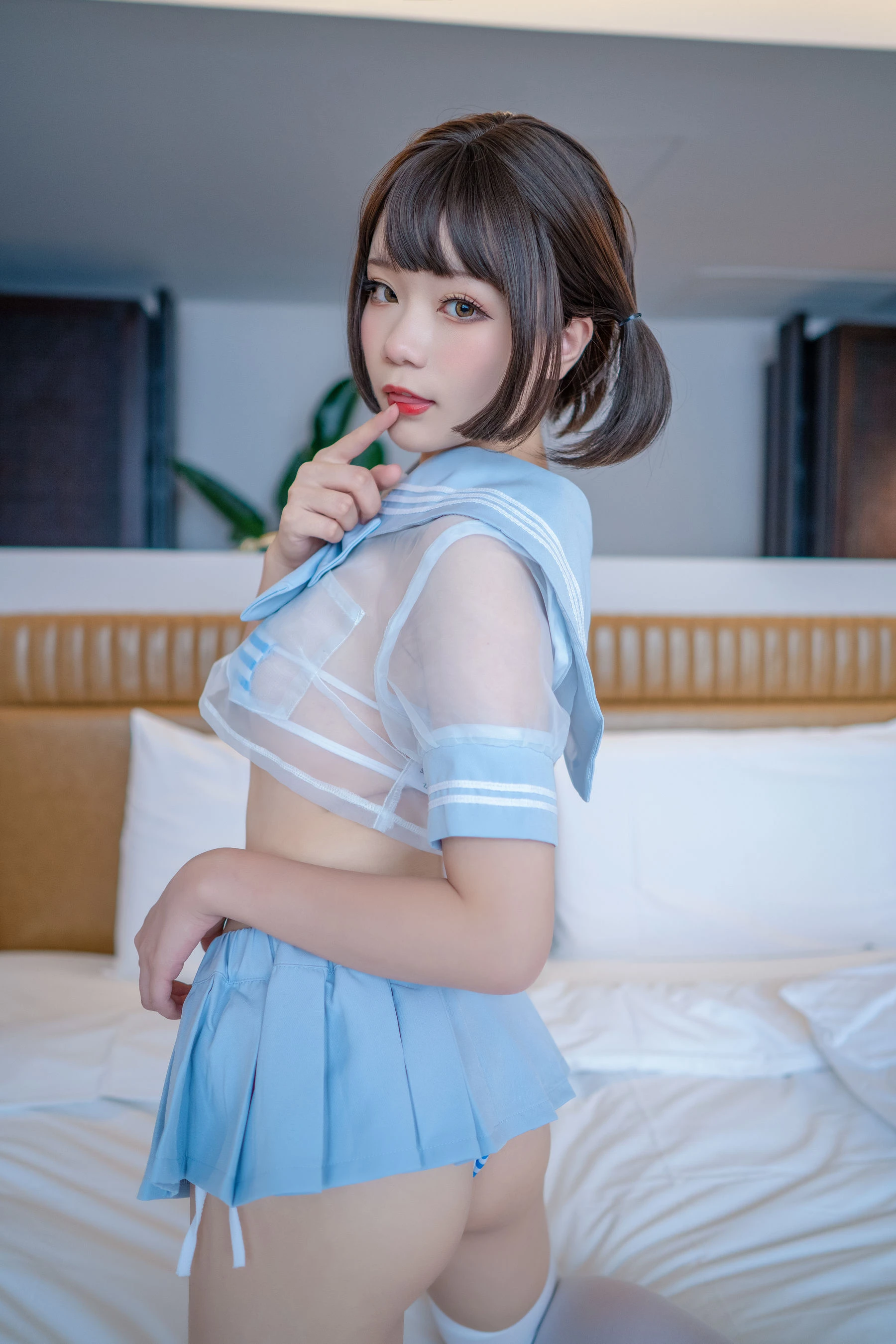 动漫博主王胖胖u 蓝色水手透明分体插图3