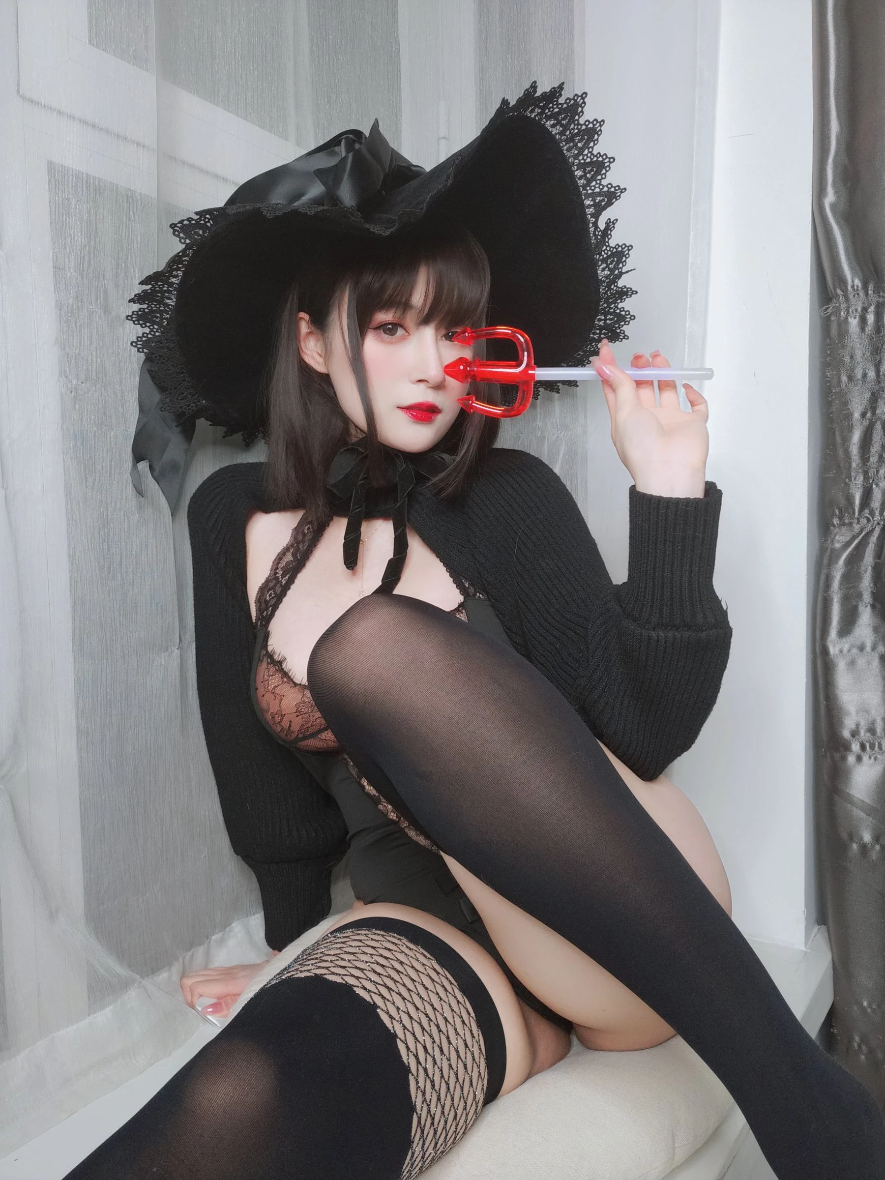 Coser小姐姐白银 – 柴郡魔女插图7