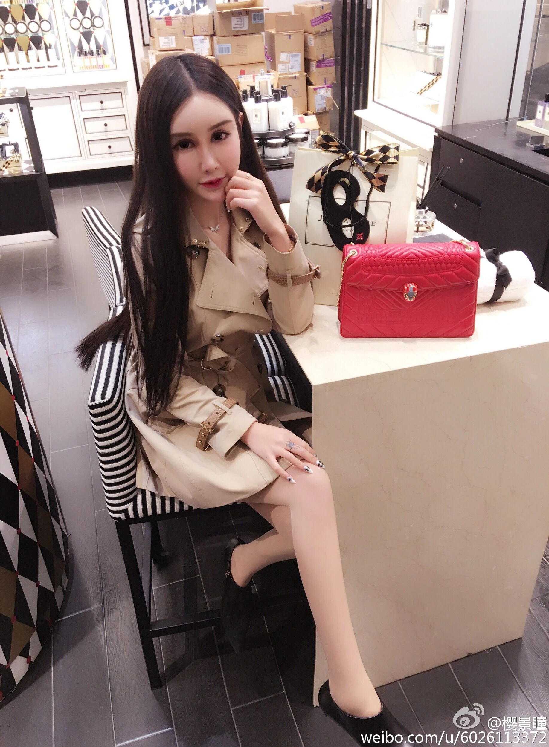 欣杨Kitty – 2017年微博私密美图合辑[超高清版]插图2